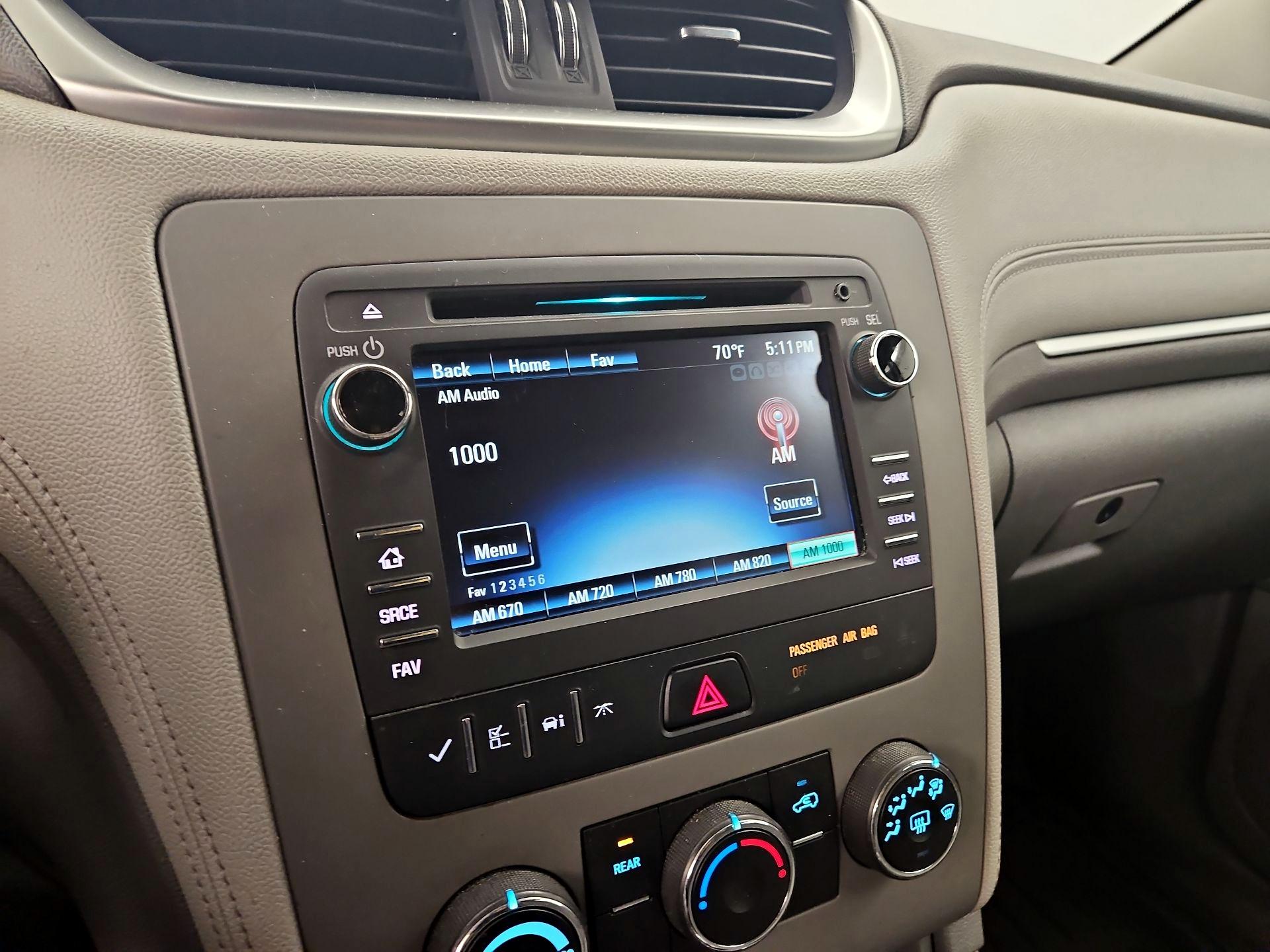 Thumbnail: 2017 Chevrolet Traverse - 15