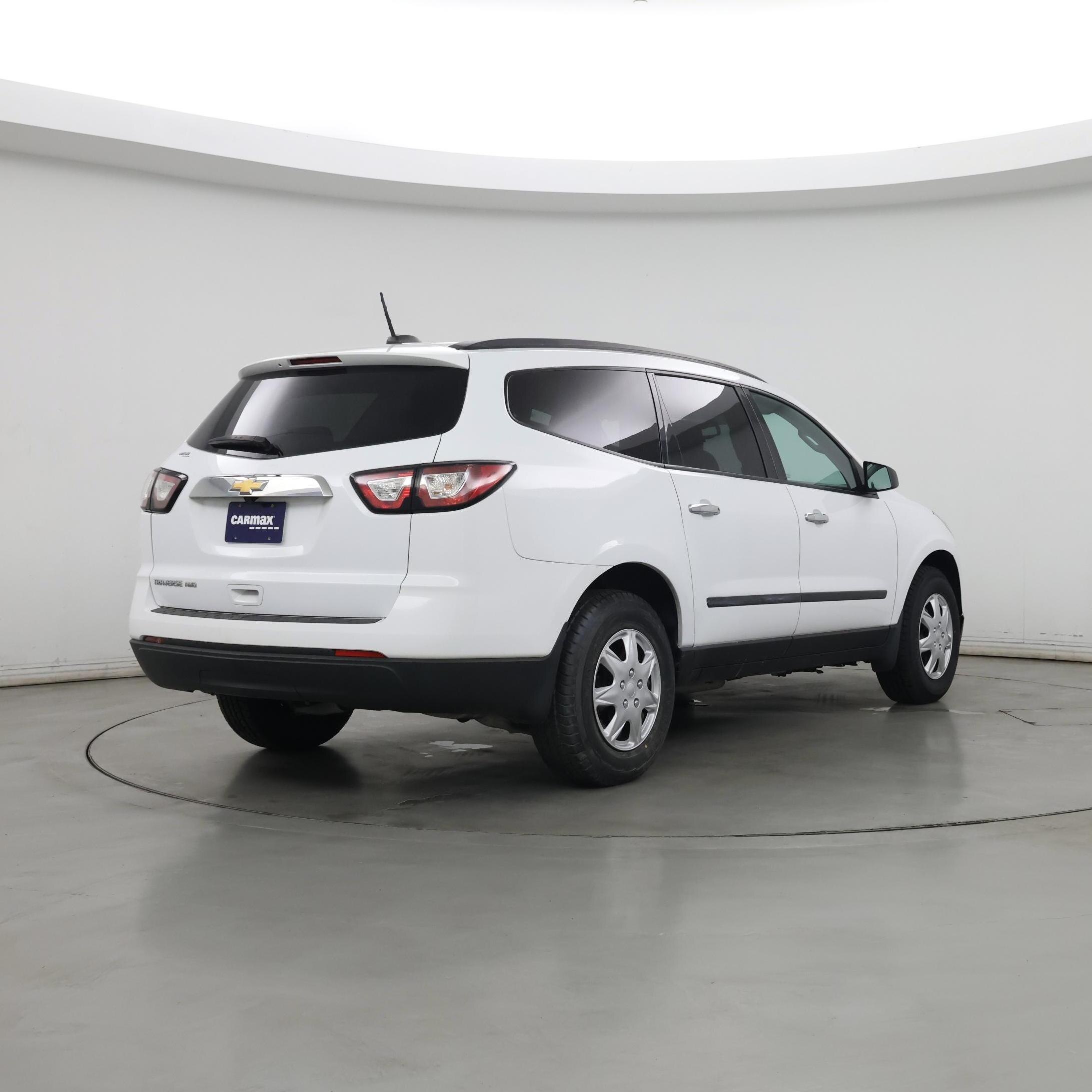 Thumbnail: 2017 Chevrolet Traverse - 8