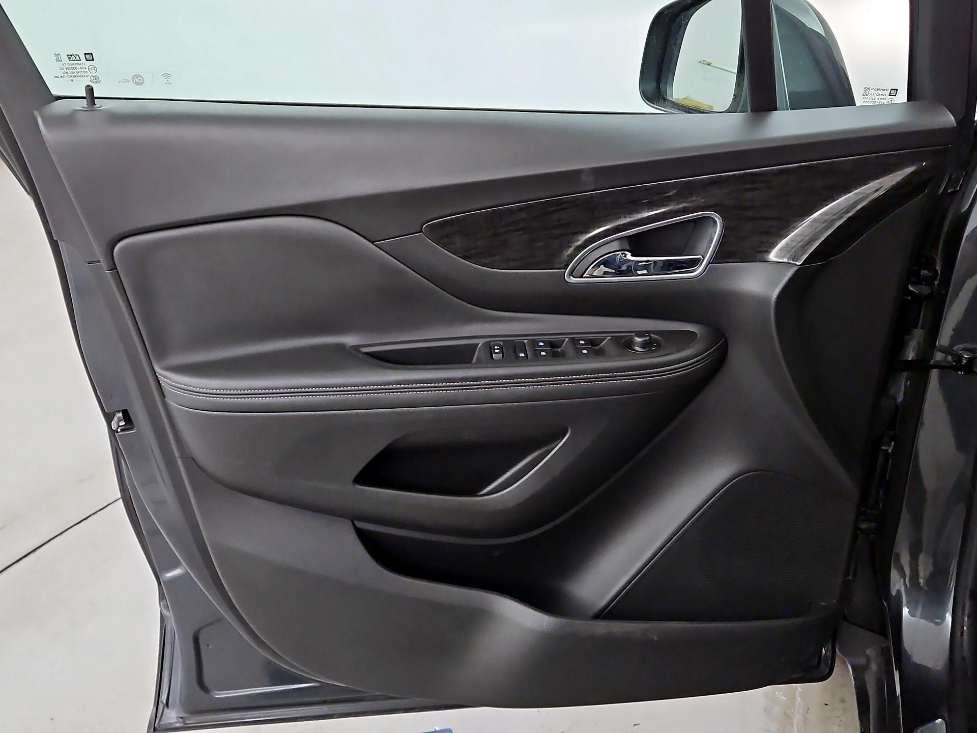 Thumbnail: 2016 Buick Encore - 12