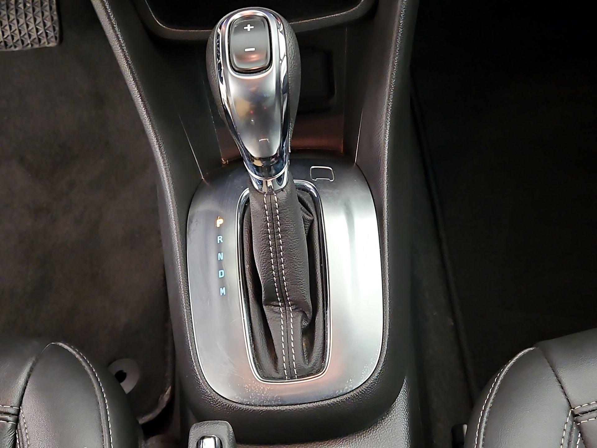 Thumbnail: 2016 Buick Encore - 17