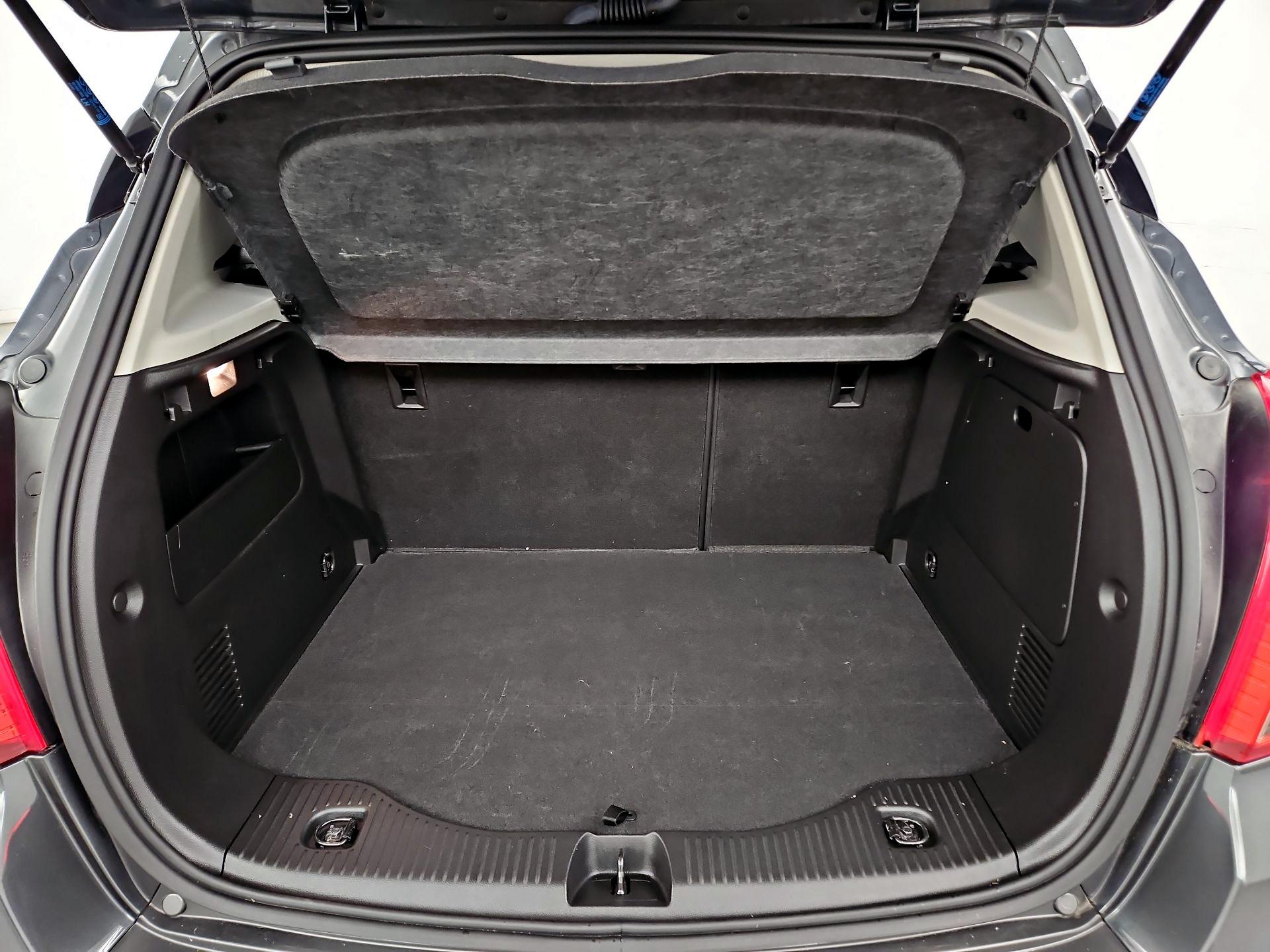 Thumbnail: 2016 Buick Encore - 20