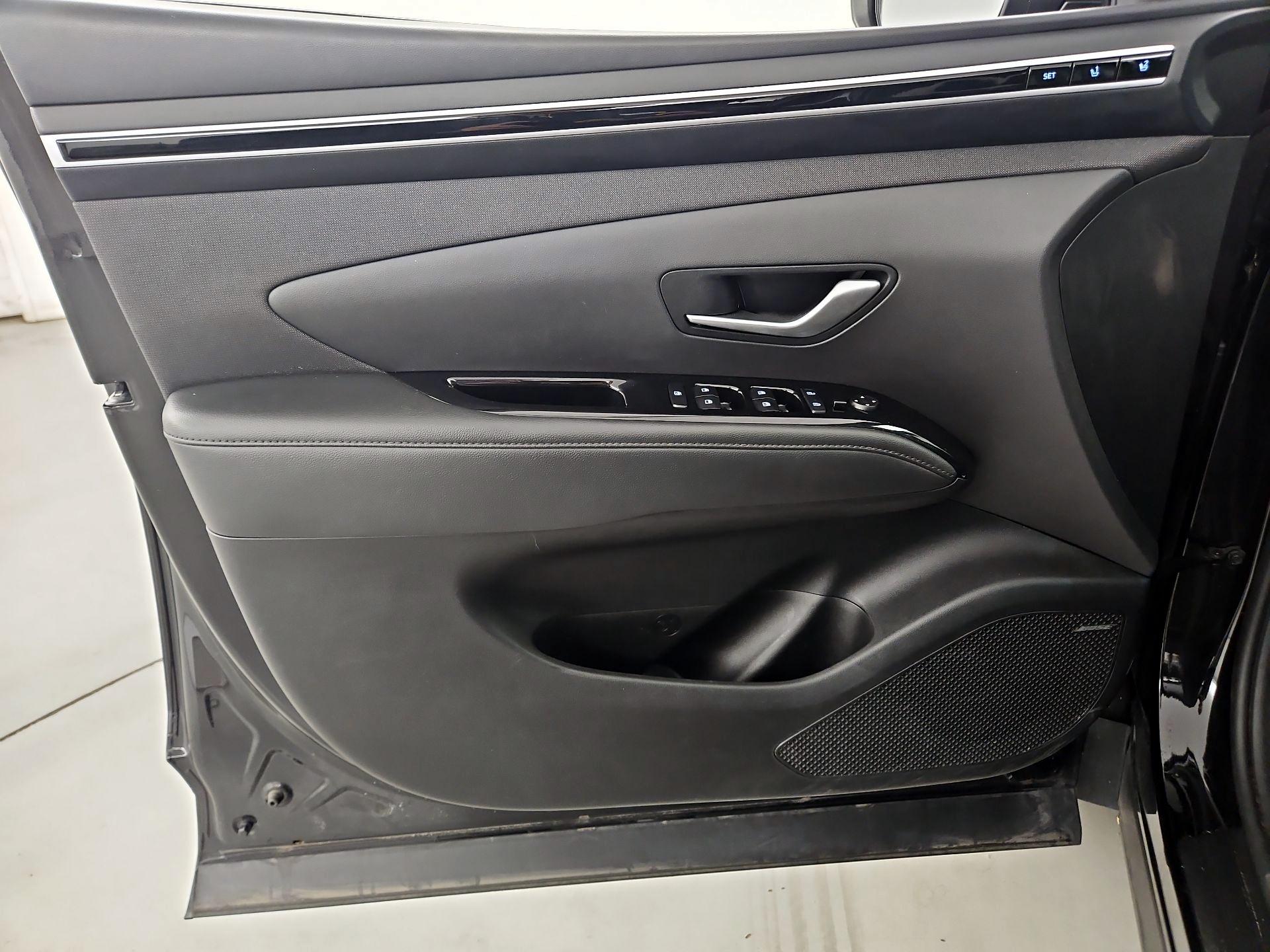 Thumbnail: 2023 Hyundai Tucson - 12