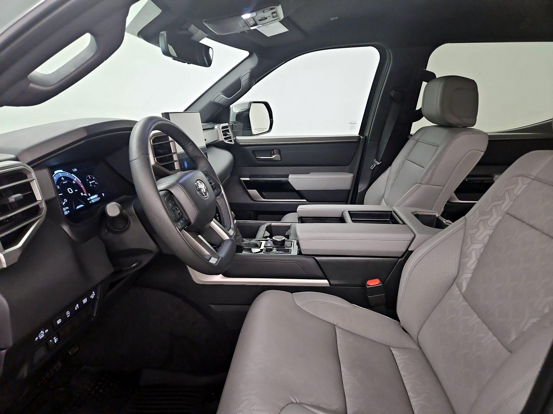 Thumbnail: 2025 Toyota Tundra - 11