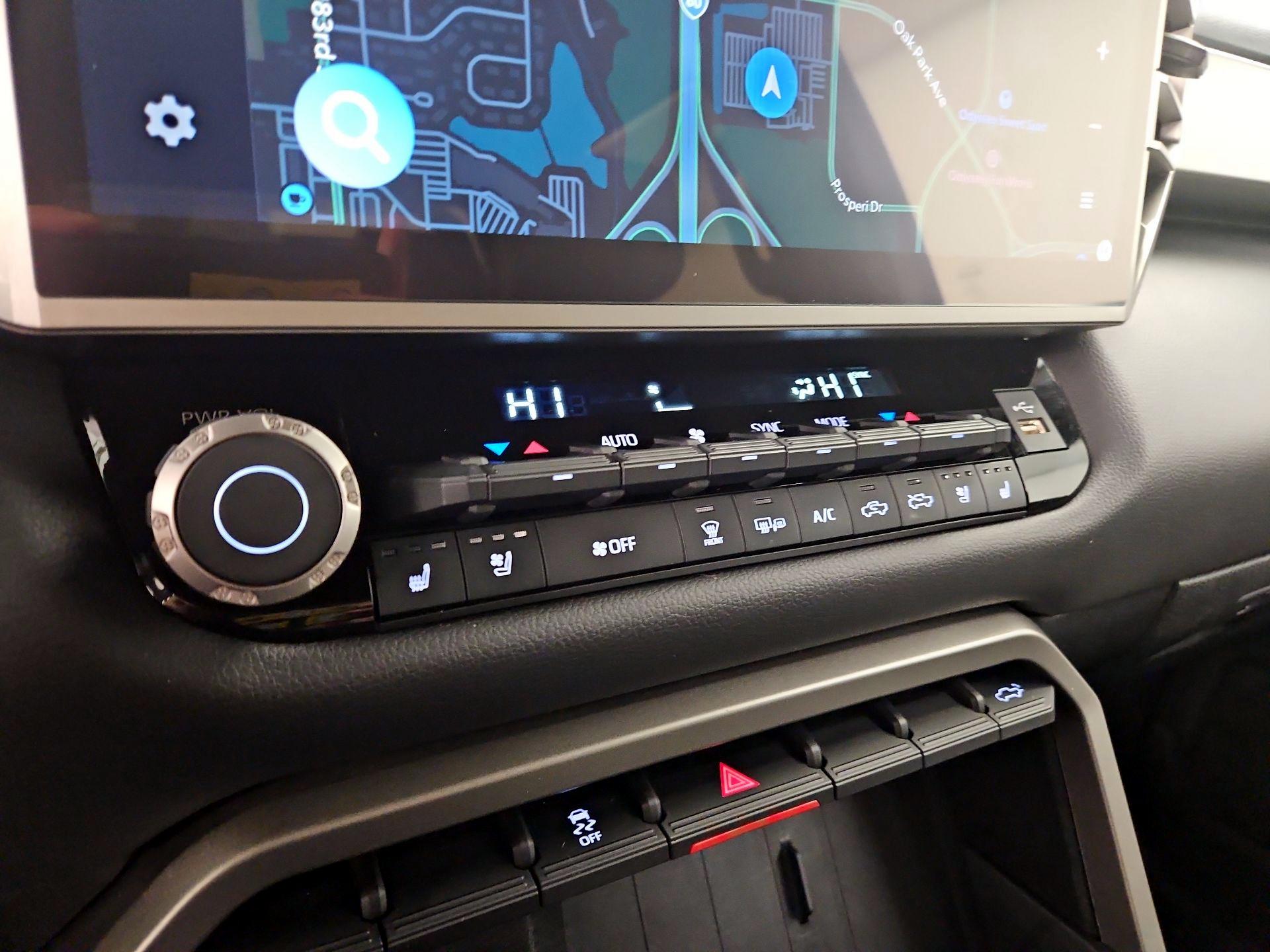 Thumbnail: 2025 Toyota Tundra - 17