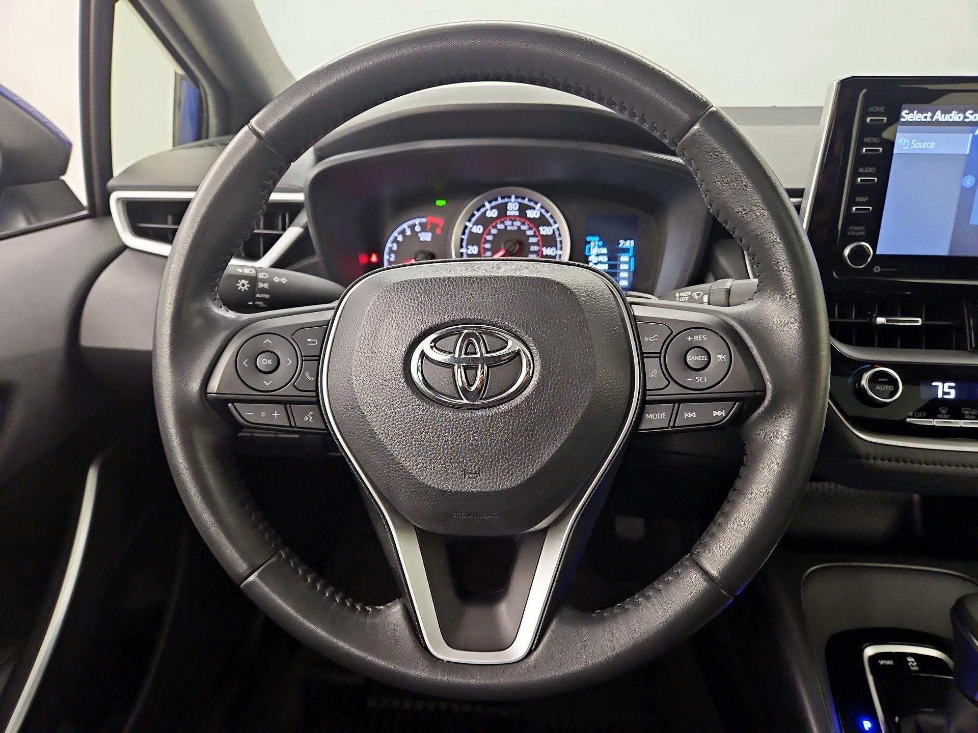 Thumbnail: 2021 Toyota Corolla - 10