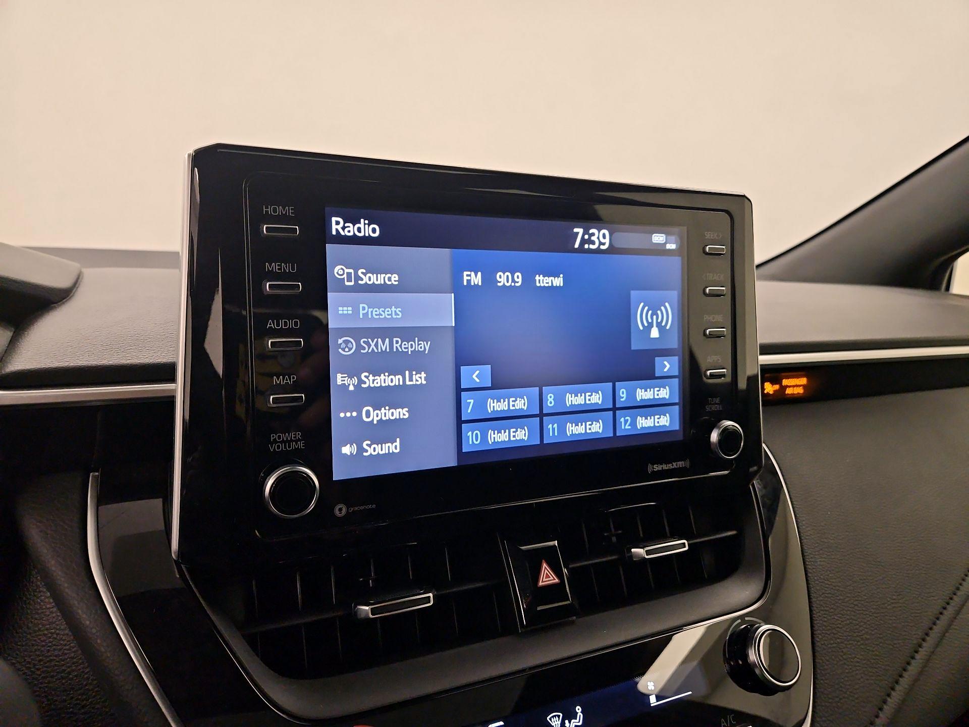 Thumbnail: 2021 Toyota Corolla - 15