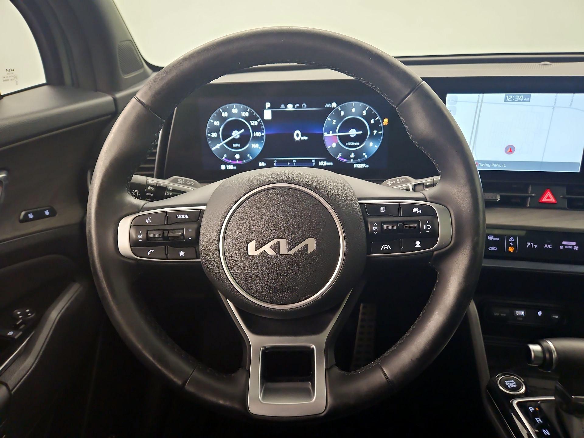 Thumbnail: 2023 Kia Sportage - 10
