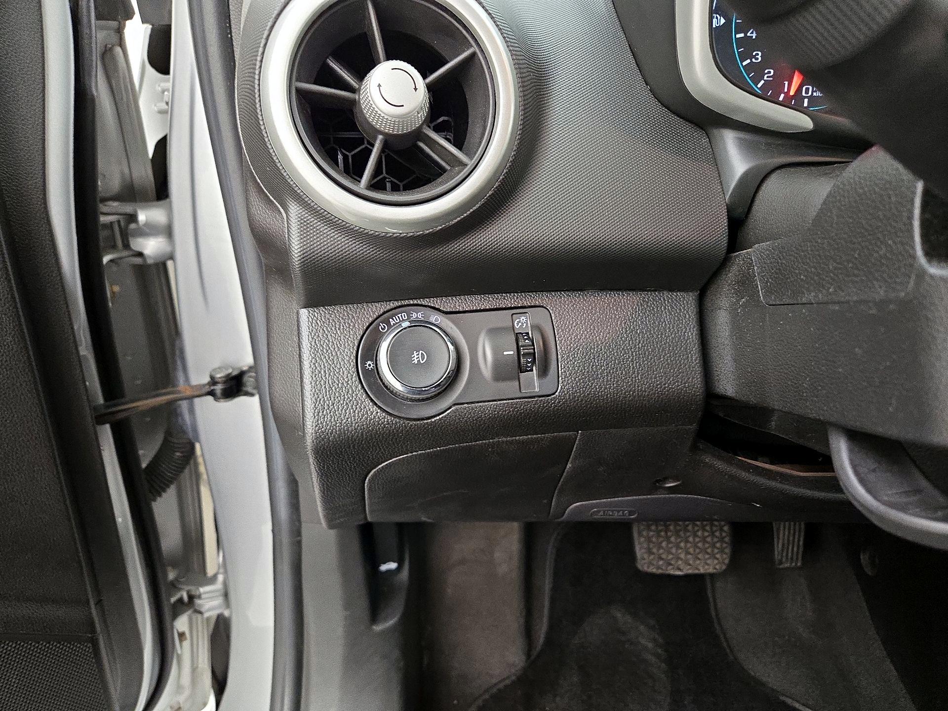 Thumbnail: 2017 Chevrolet Sonic - 13