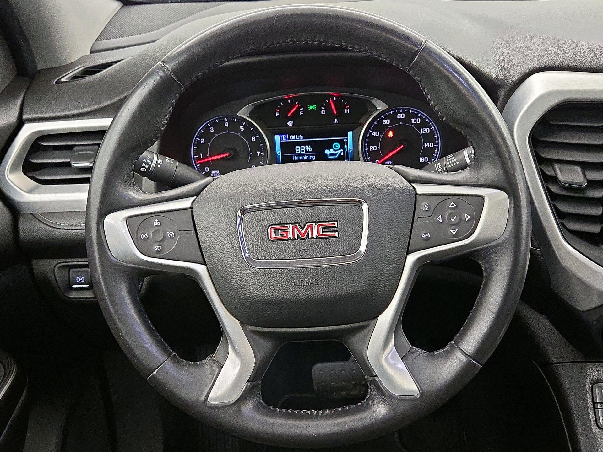 Thumbnail: 2017 GMC Acadia - 10