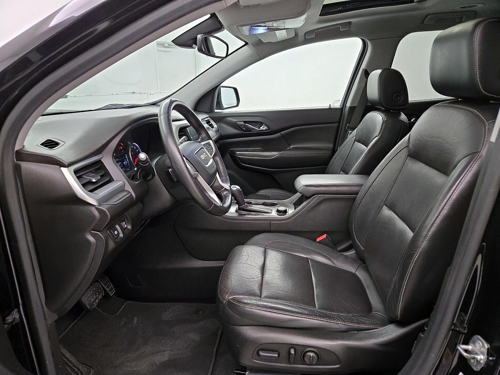 Thumbnail: 2017 GMC Acadia - 11