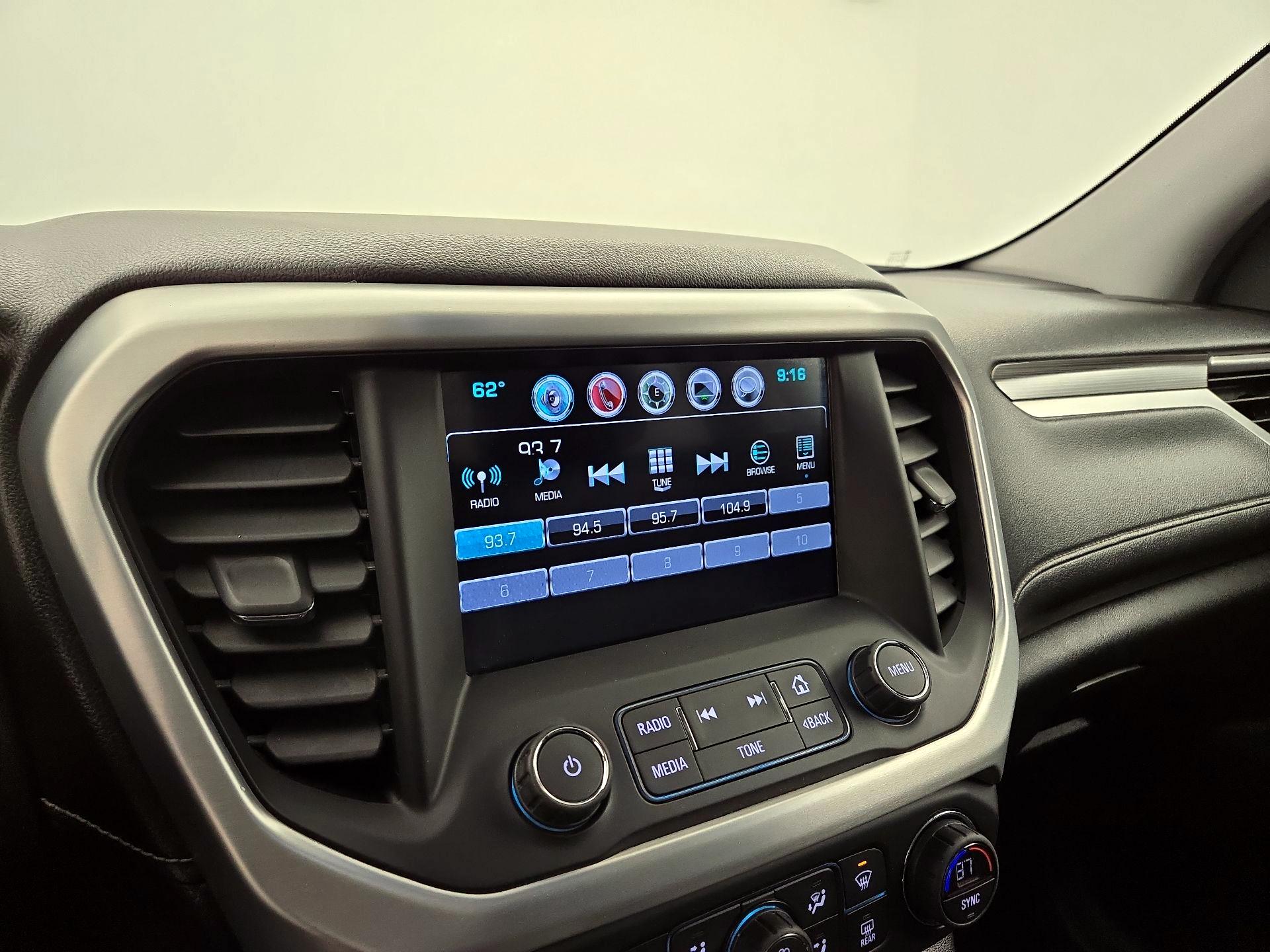 Thumbnail: 2017 GMC Acadia - 16