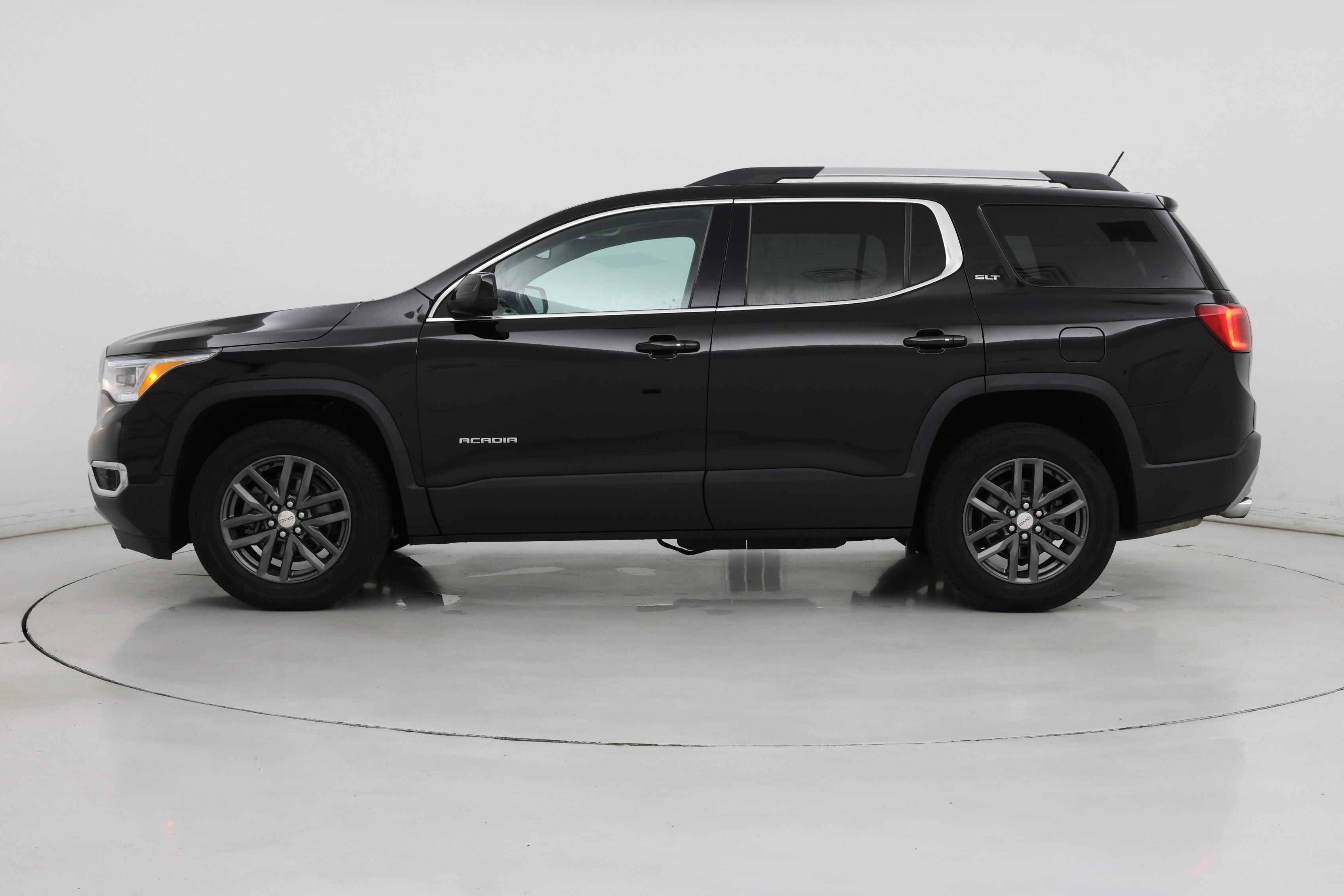 Thumbnail: 2017 GMC Acadia - 3