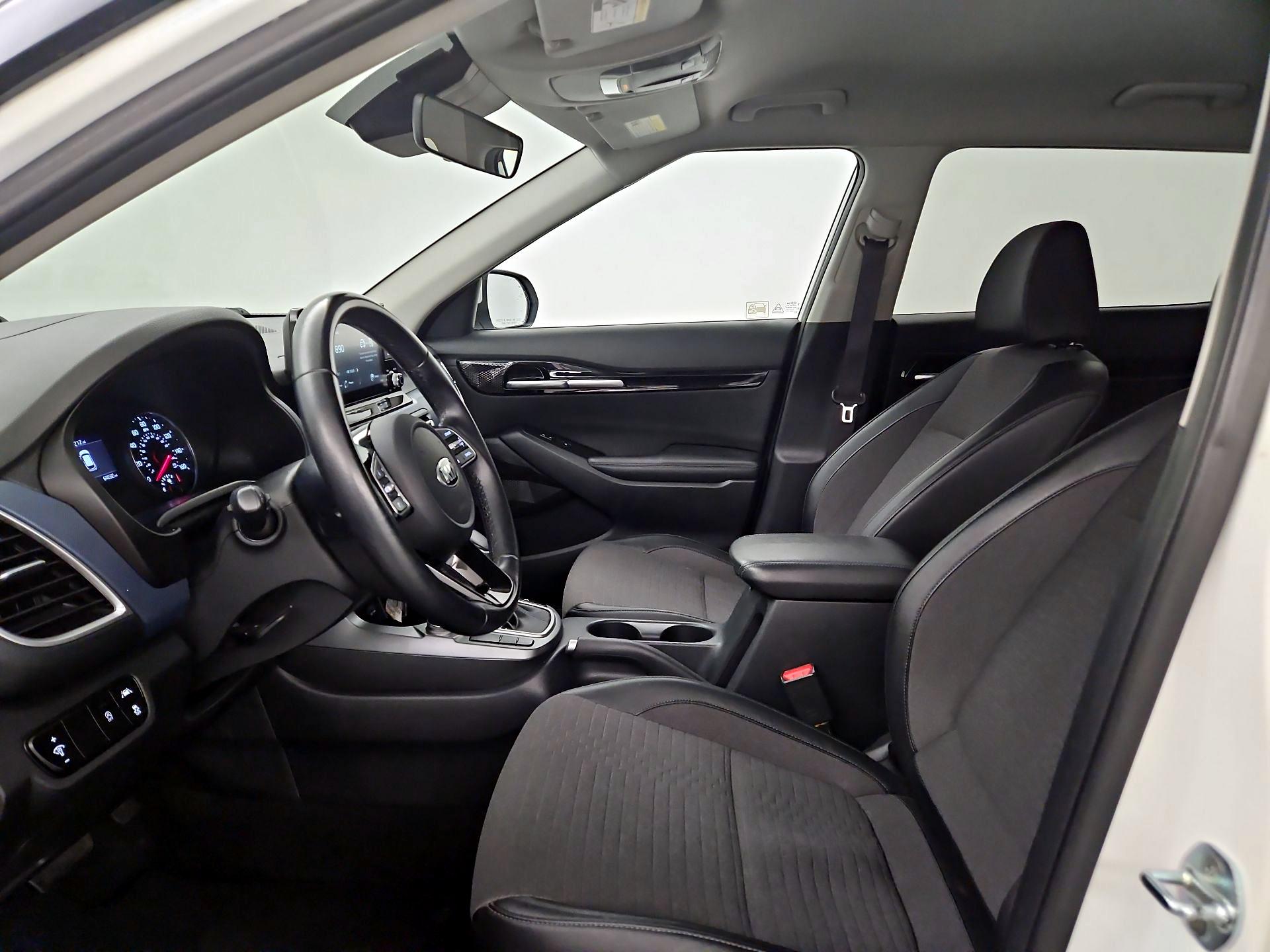 Thumbnail: 2021 Kia Seltos - 11