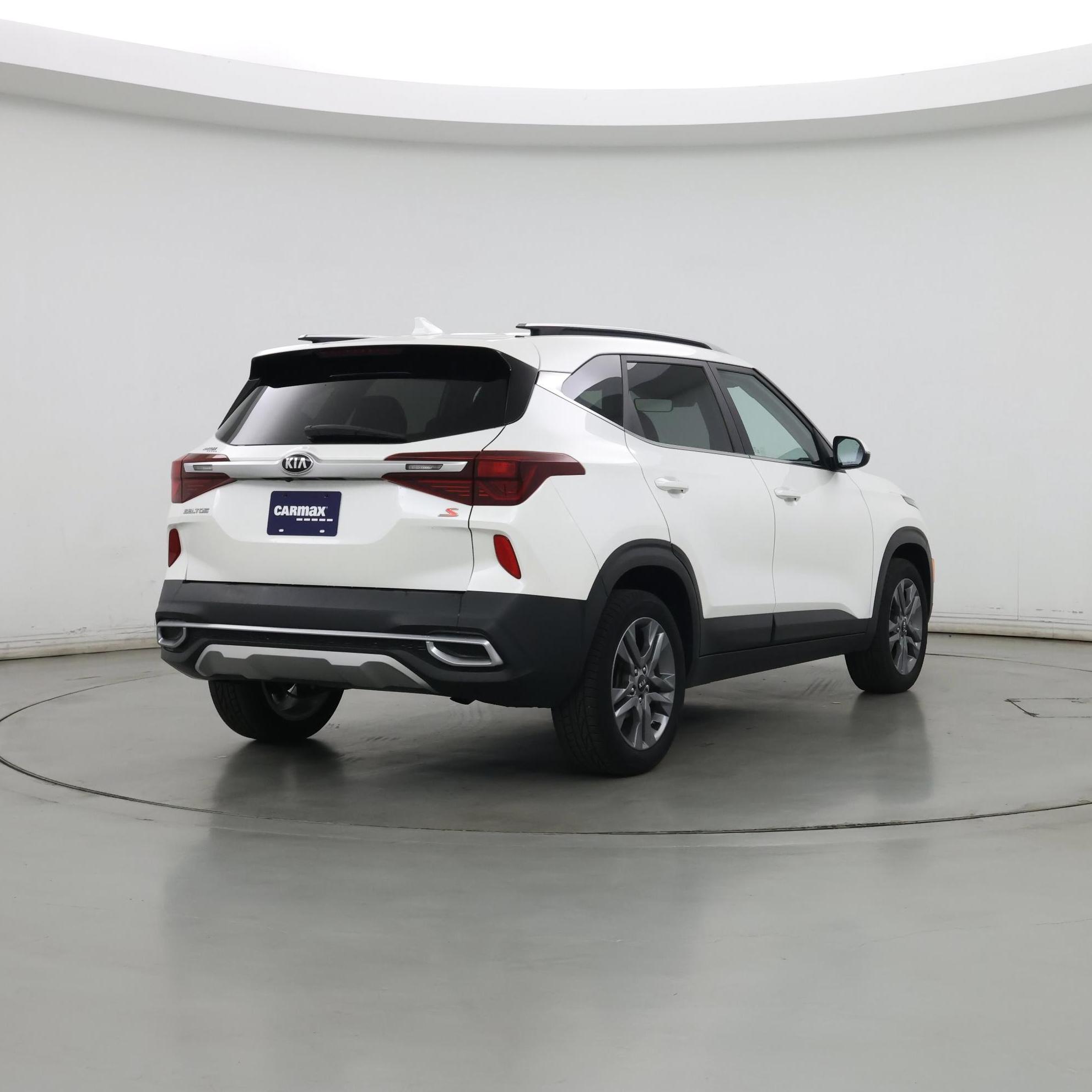 Thumbnail: 2021 Kia Seltos - 8