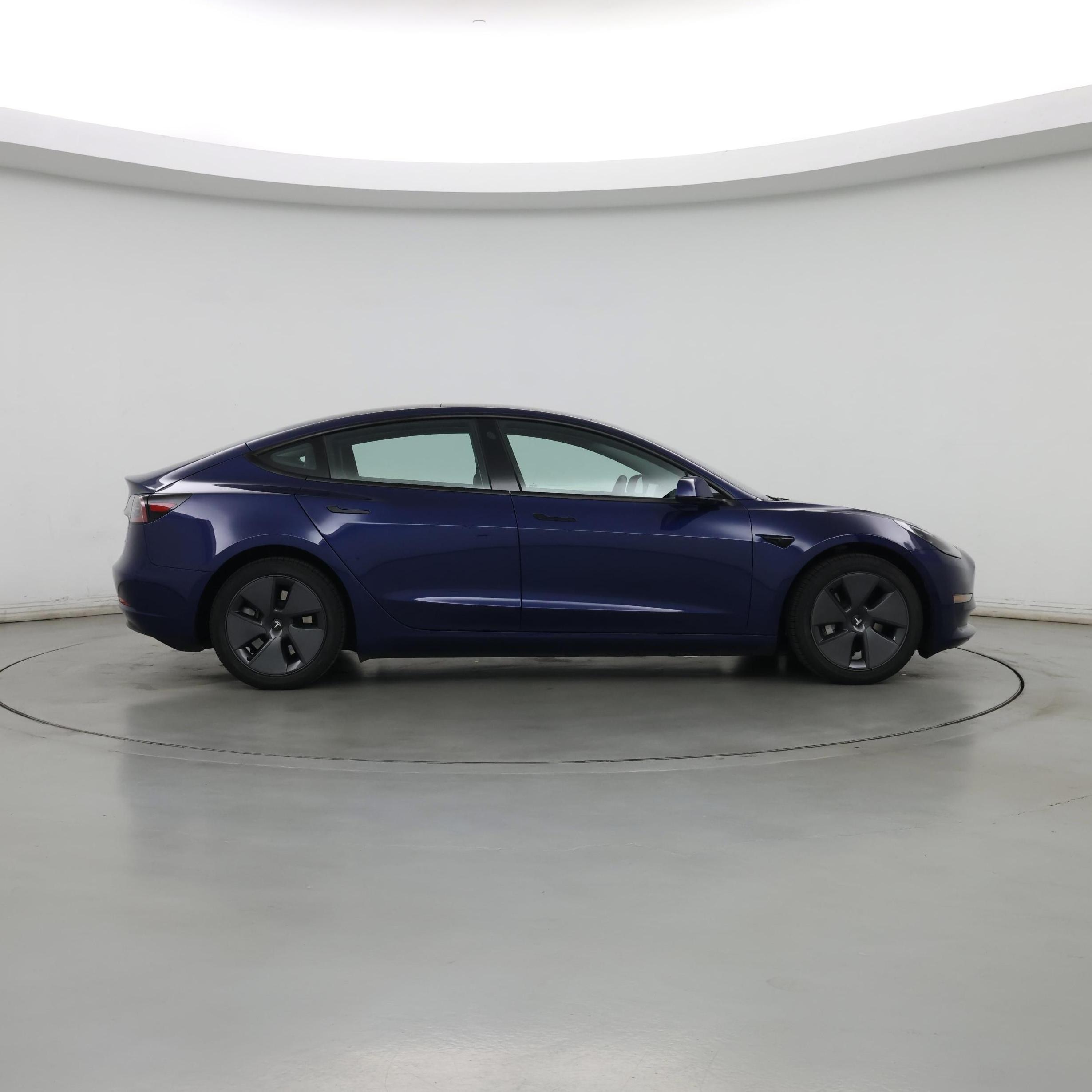 Thumbnail: 2023 Tesla Model 3 - 7