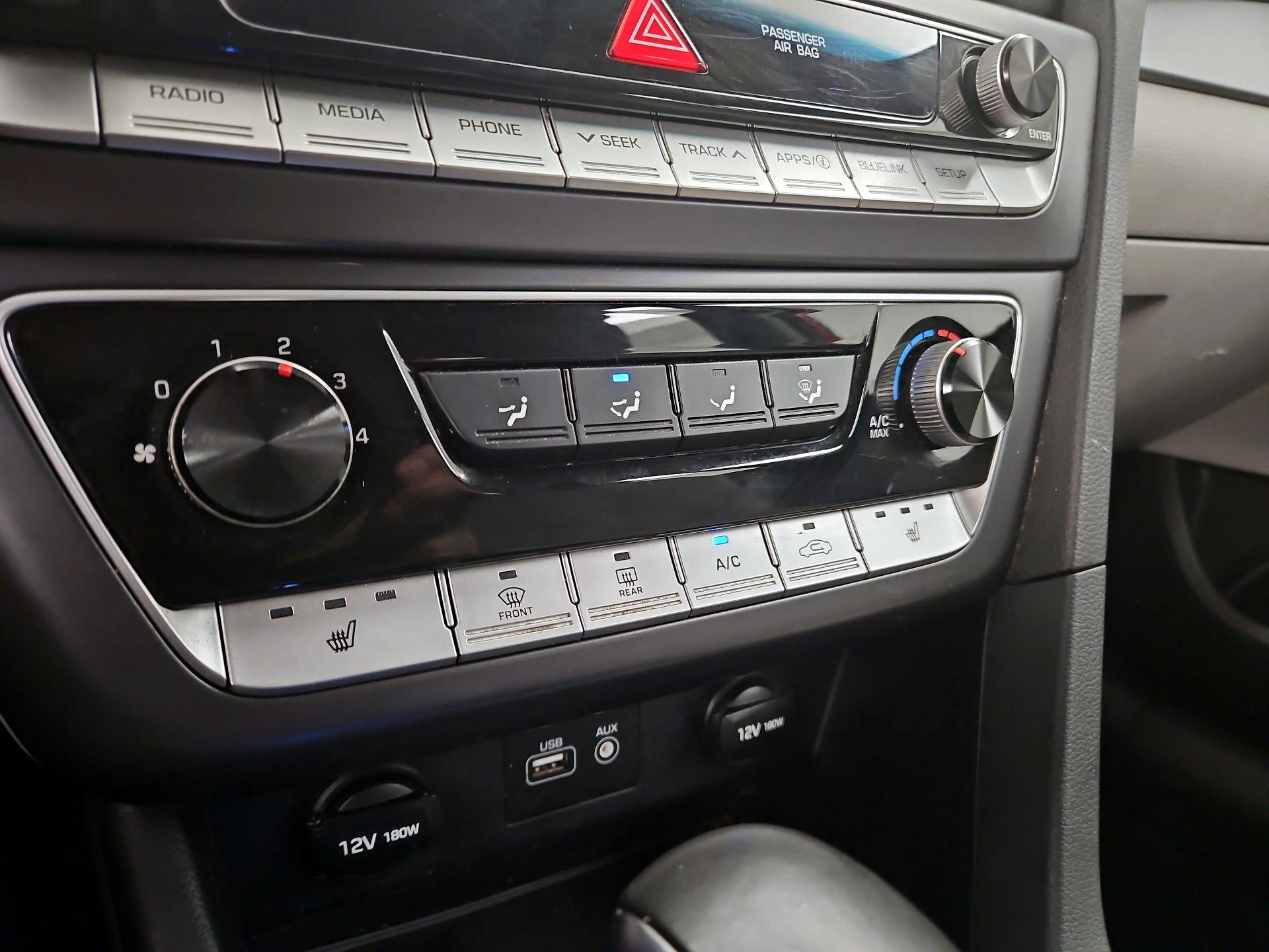 Thumbnail: 2018 Hyundai Sonata - 16