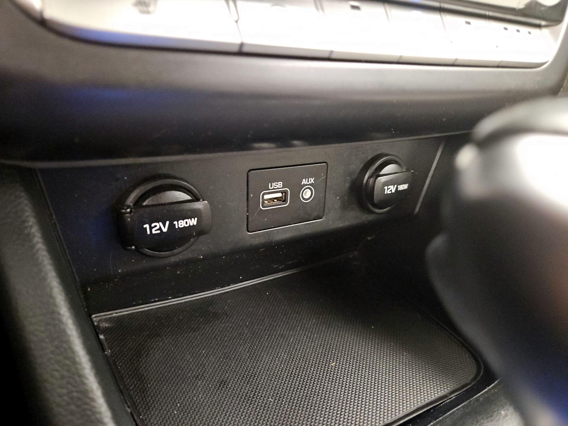 Thumbnail: 2018 Hyundai Sonata - 18