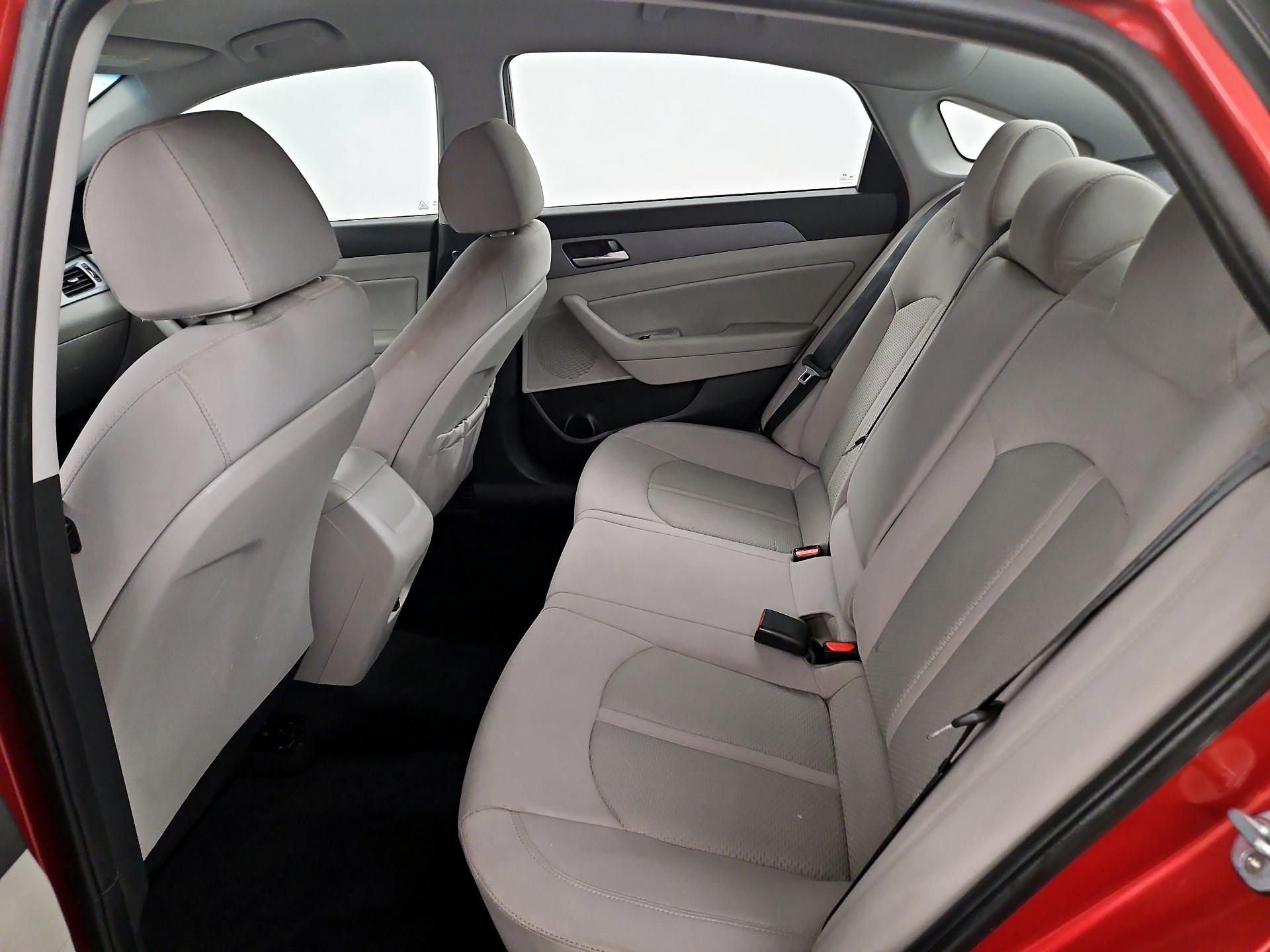 Thumbnail: 2018 Hyundai Sonata - 19