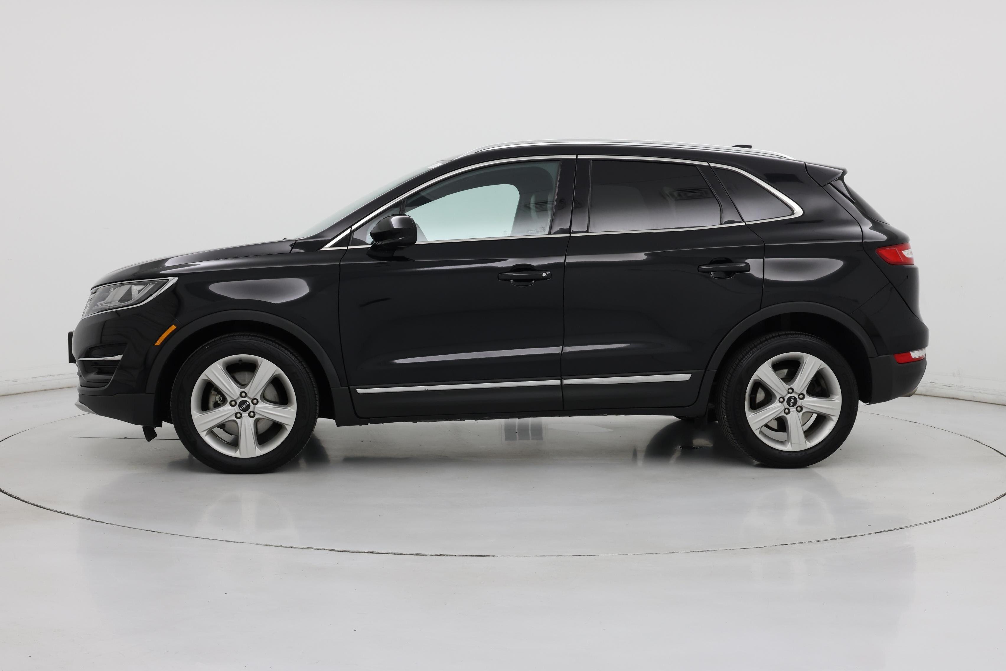 Thumbnail: 2018 Lincoln MKC - 3