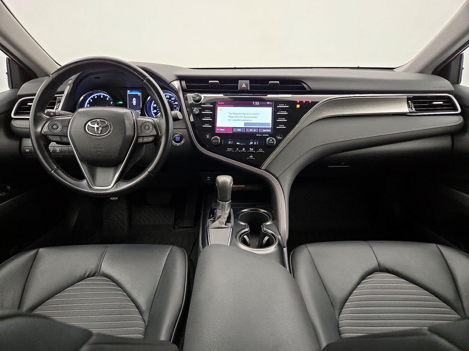 Thumbnail: 2019 Toyota Camry - 9