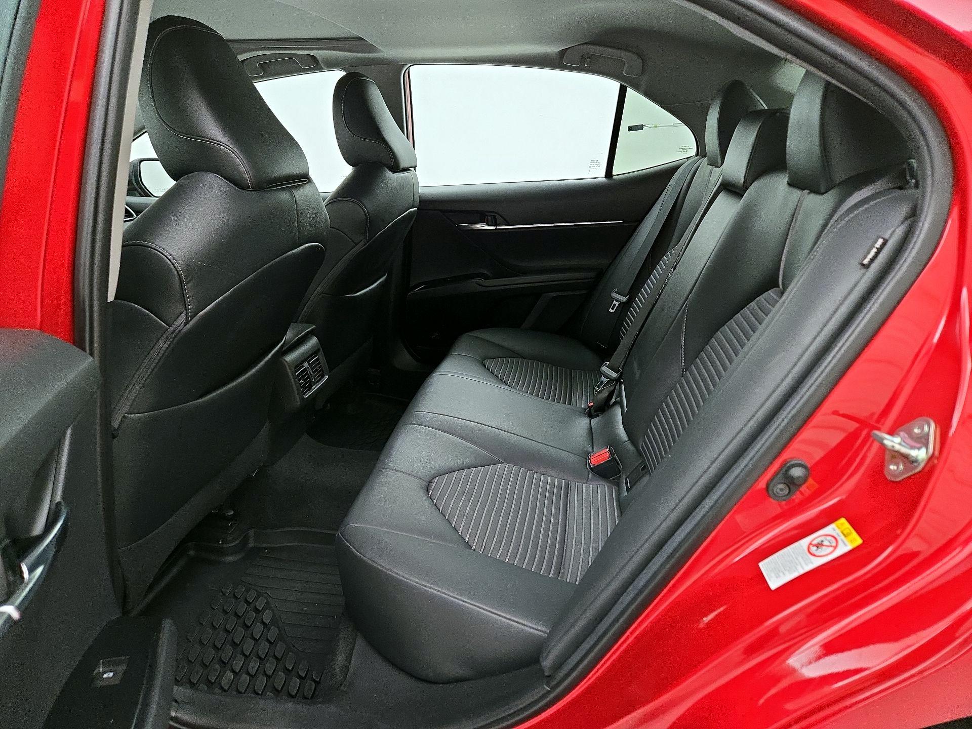 Thumbnail: 2019 Toyota Camry - 20