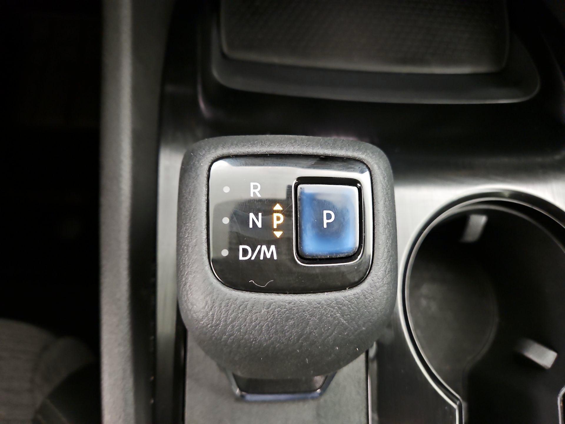 Thumbnail: 2021 Nissan Rogue - 17