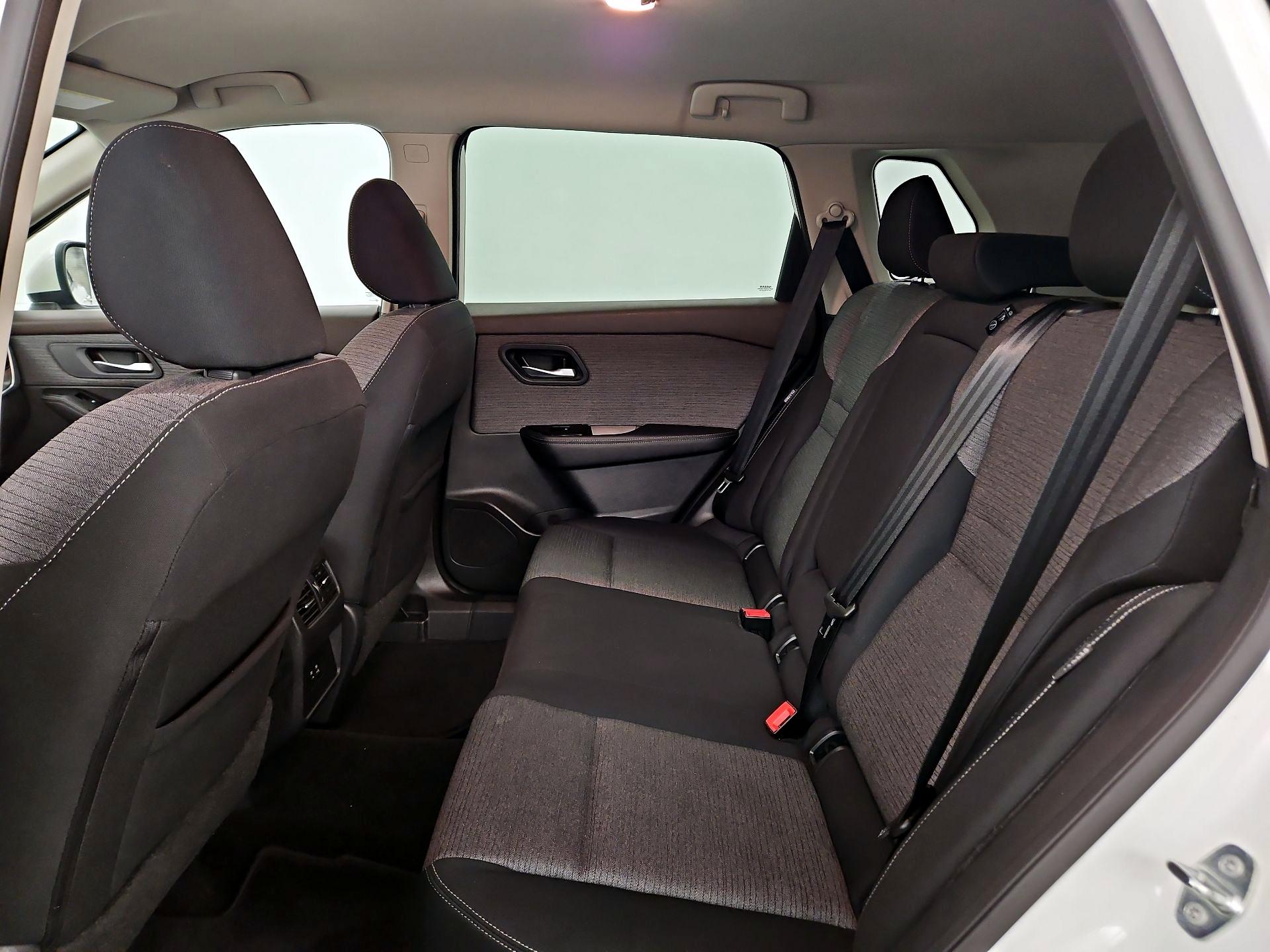 Thumbnail: 2021 Nissan Rogue - 19