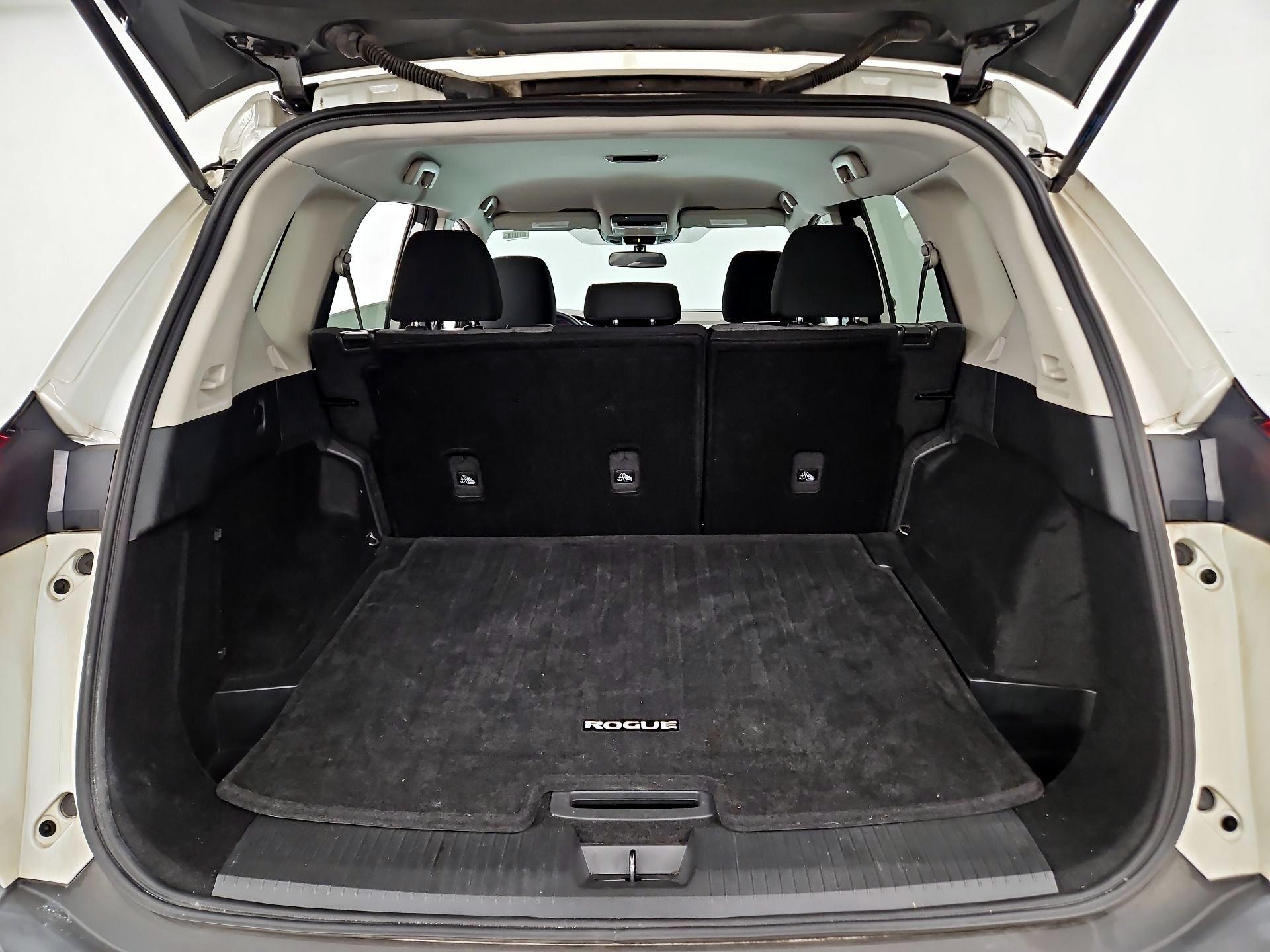 Thumbnail: 2021 Nissan Rogue - 20