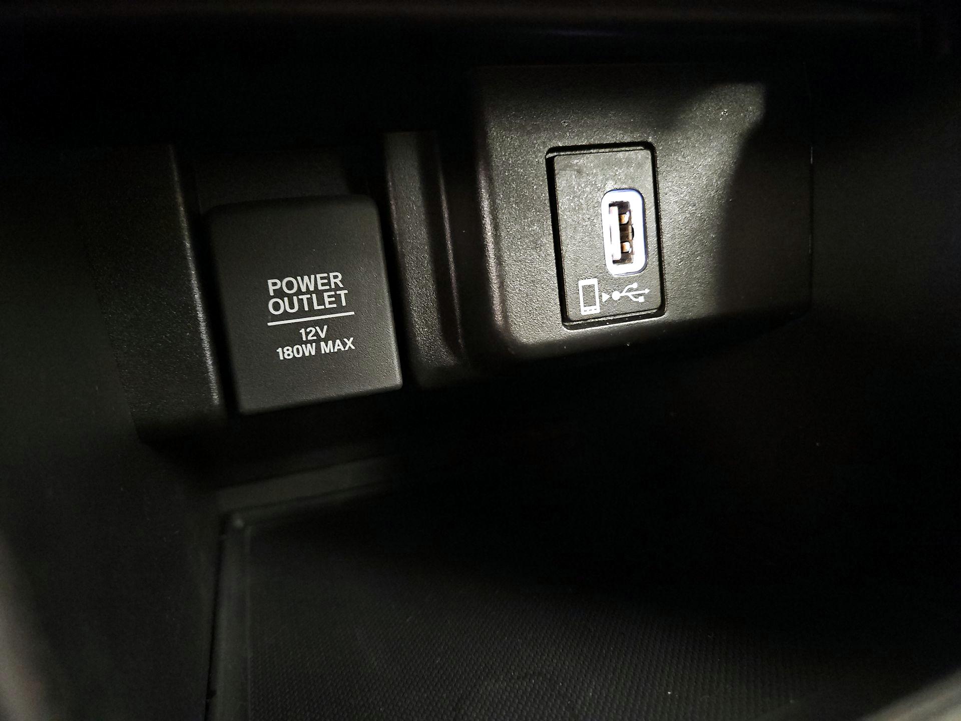 Thumbnail: 2019 Honda Accord - 18