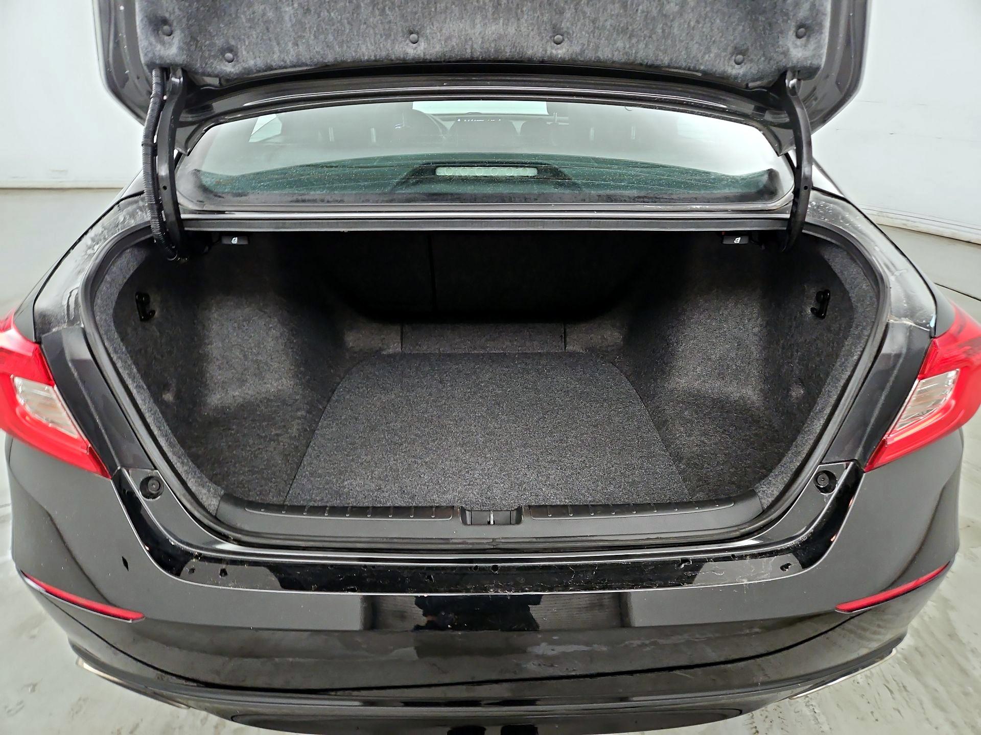 Thumbnail: 2019 Honda Accord - 20