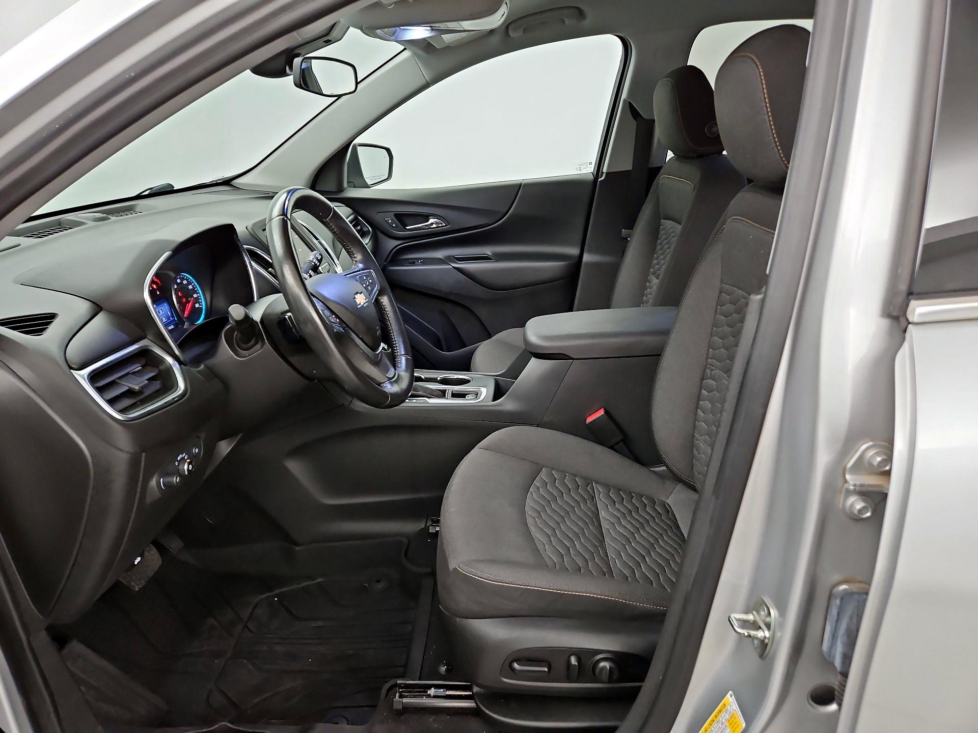 Thumbnail: 2020 Chevrolet Equinox - 11