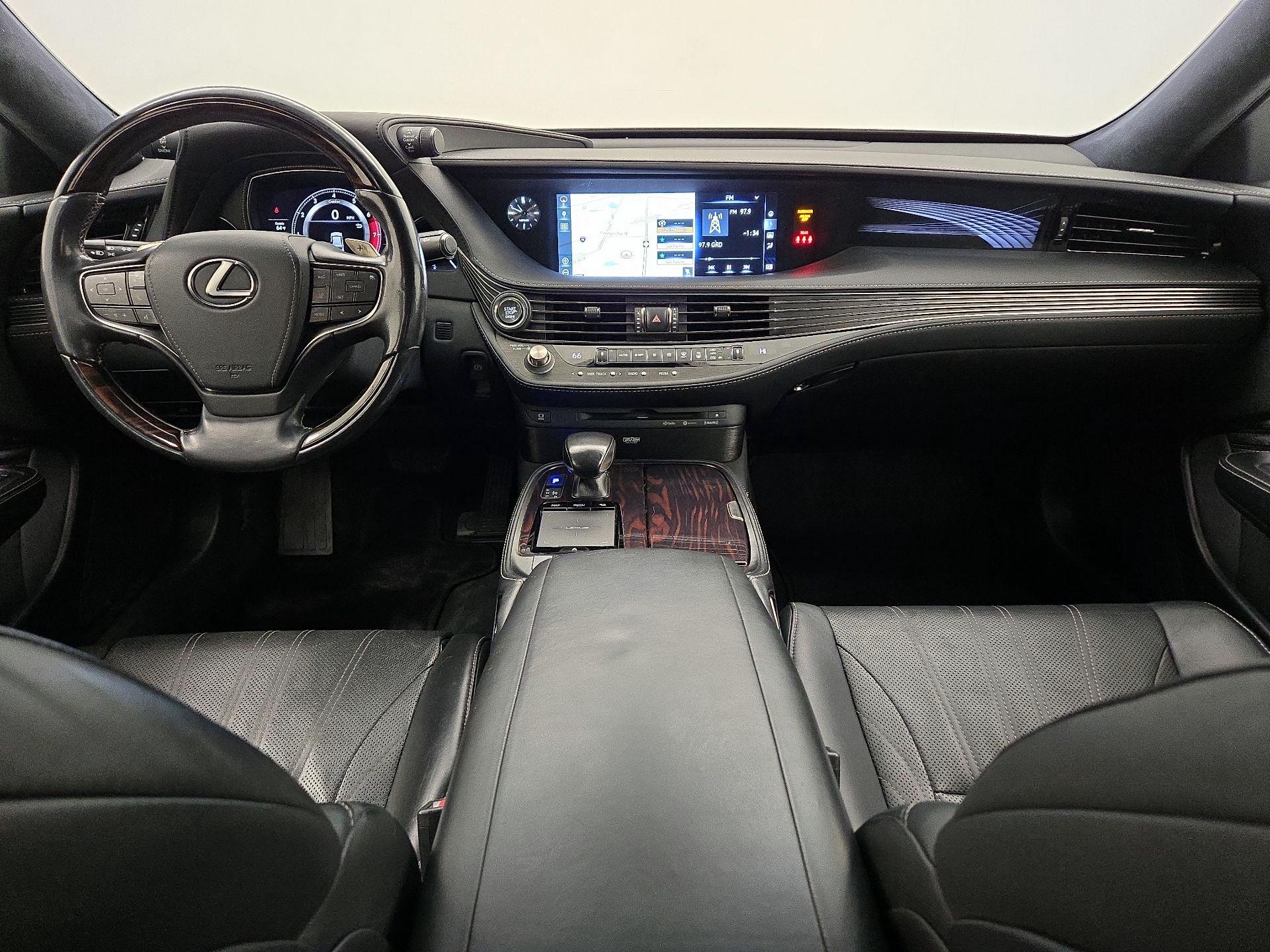 Thumbnail: 2018 Lexus LS - 9