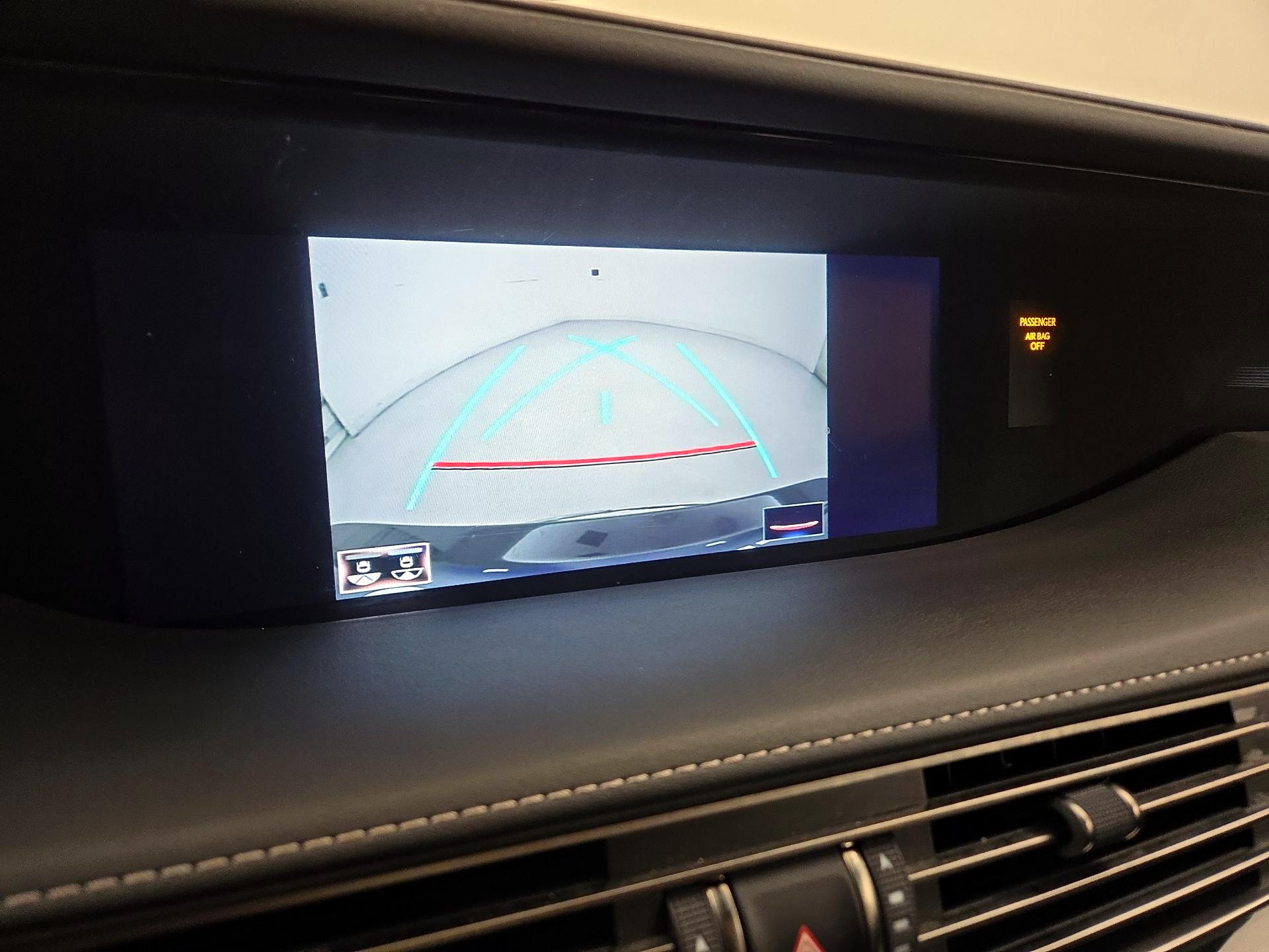 Thumbnail: 2018 Lexus LS - 15