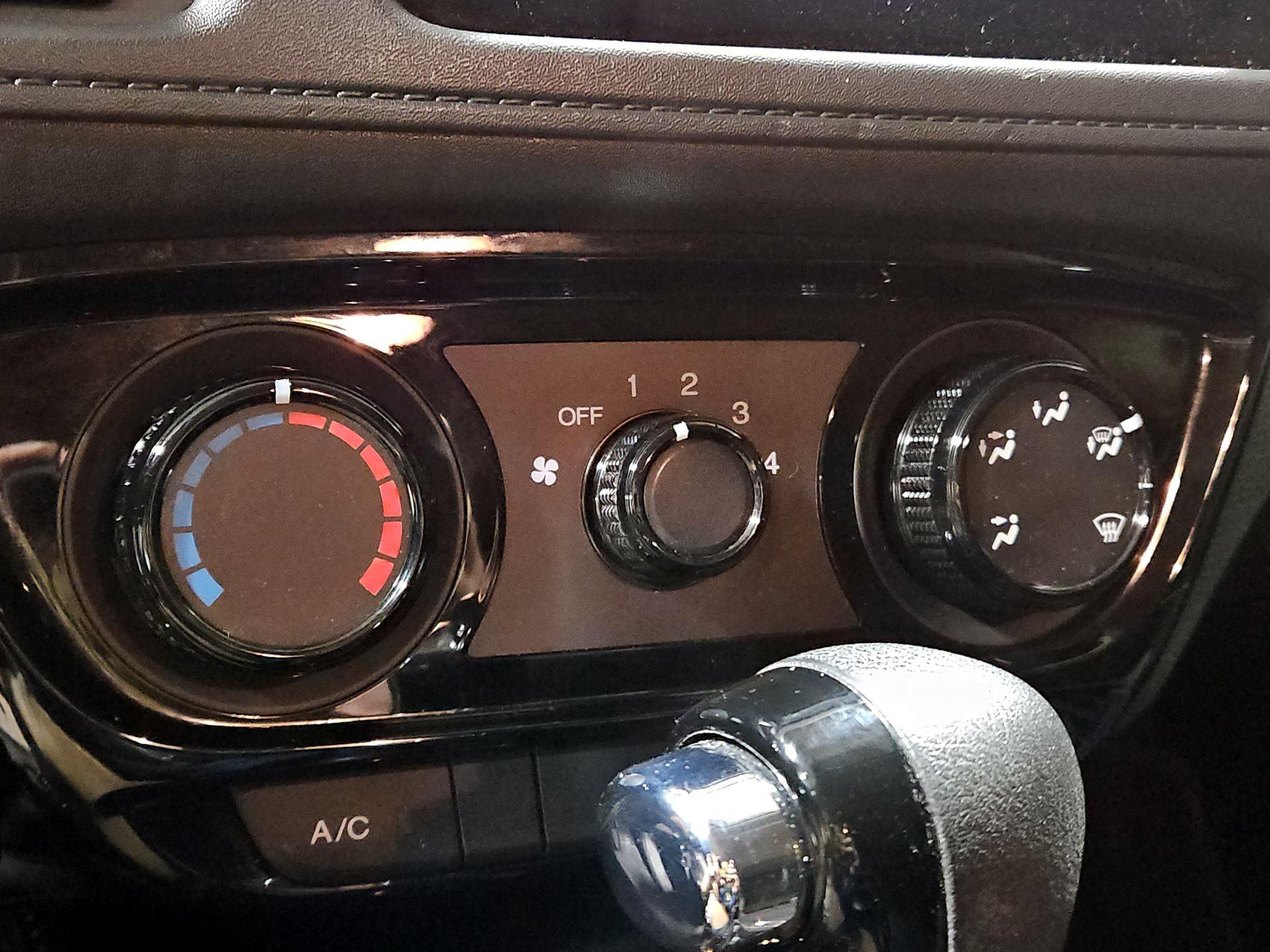 Thumbnail: 2020 Honda HR-V - 16