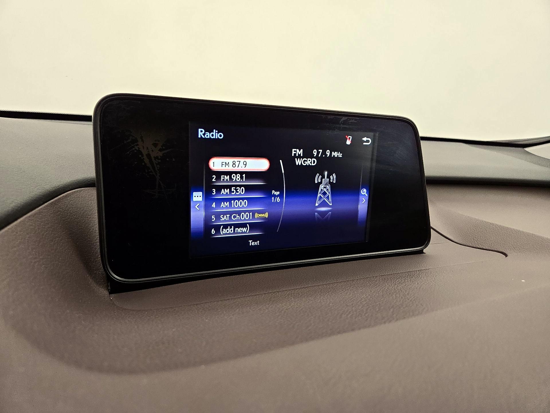 Thumbnail: 2017 Lexus RX - 15