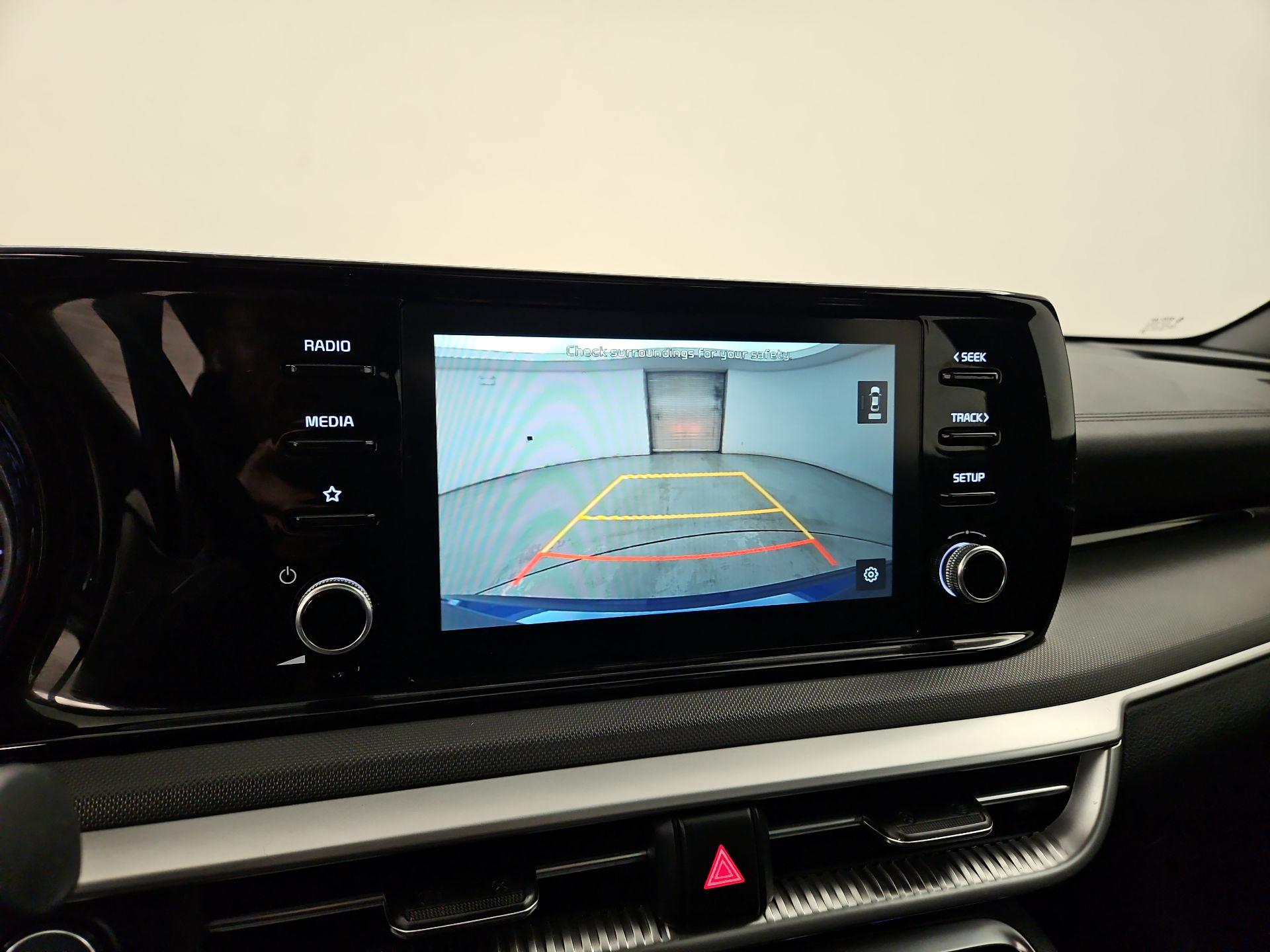 Thumbnail: 2021 Kia K5 - 14