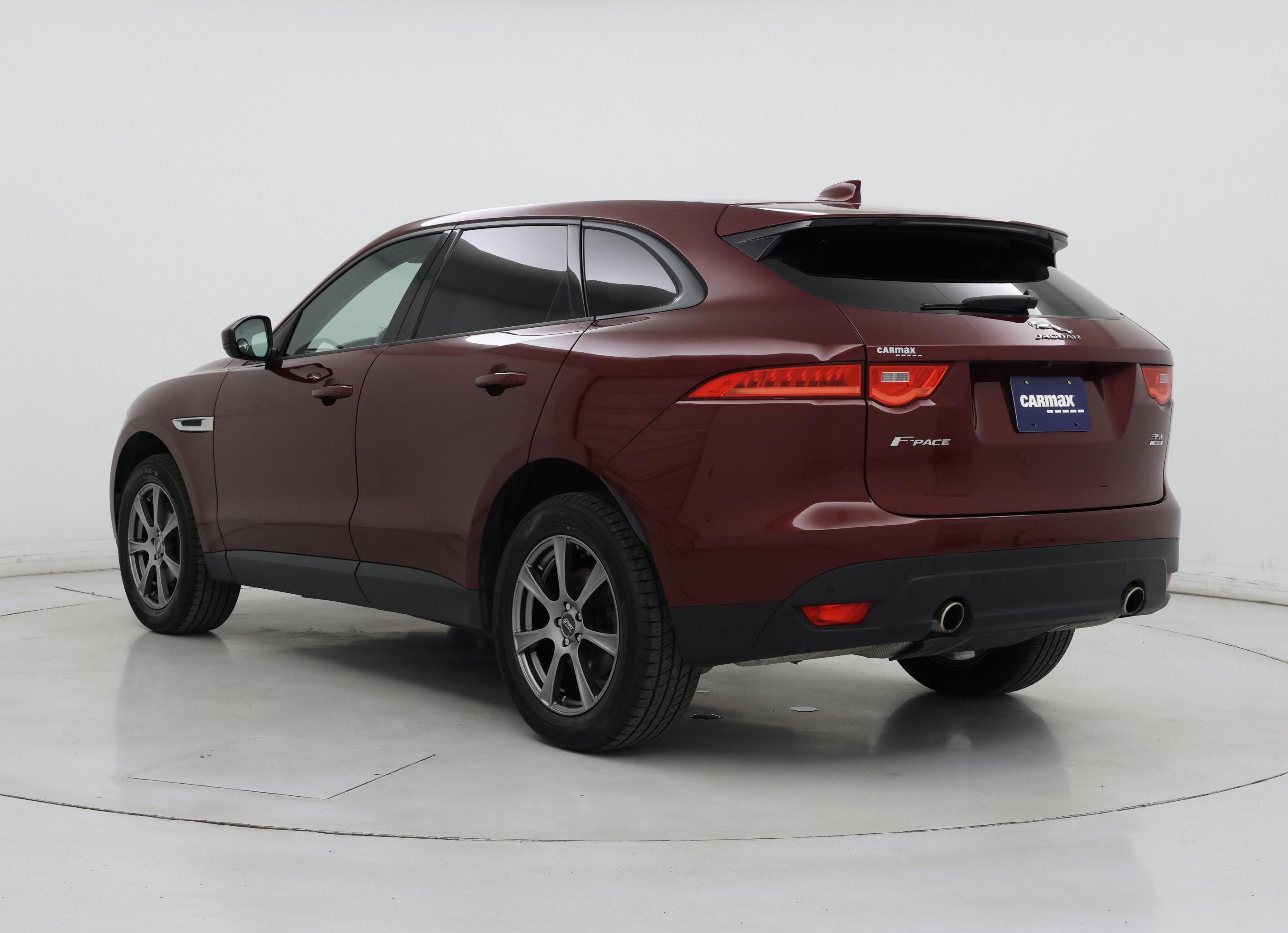 Thumbnail: 2017 Jaguar F-Pace - 2