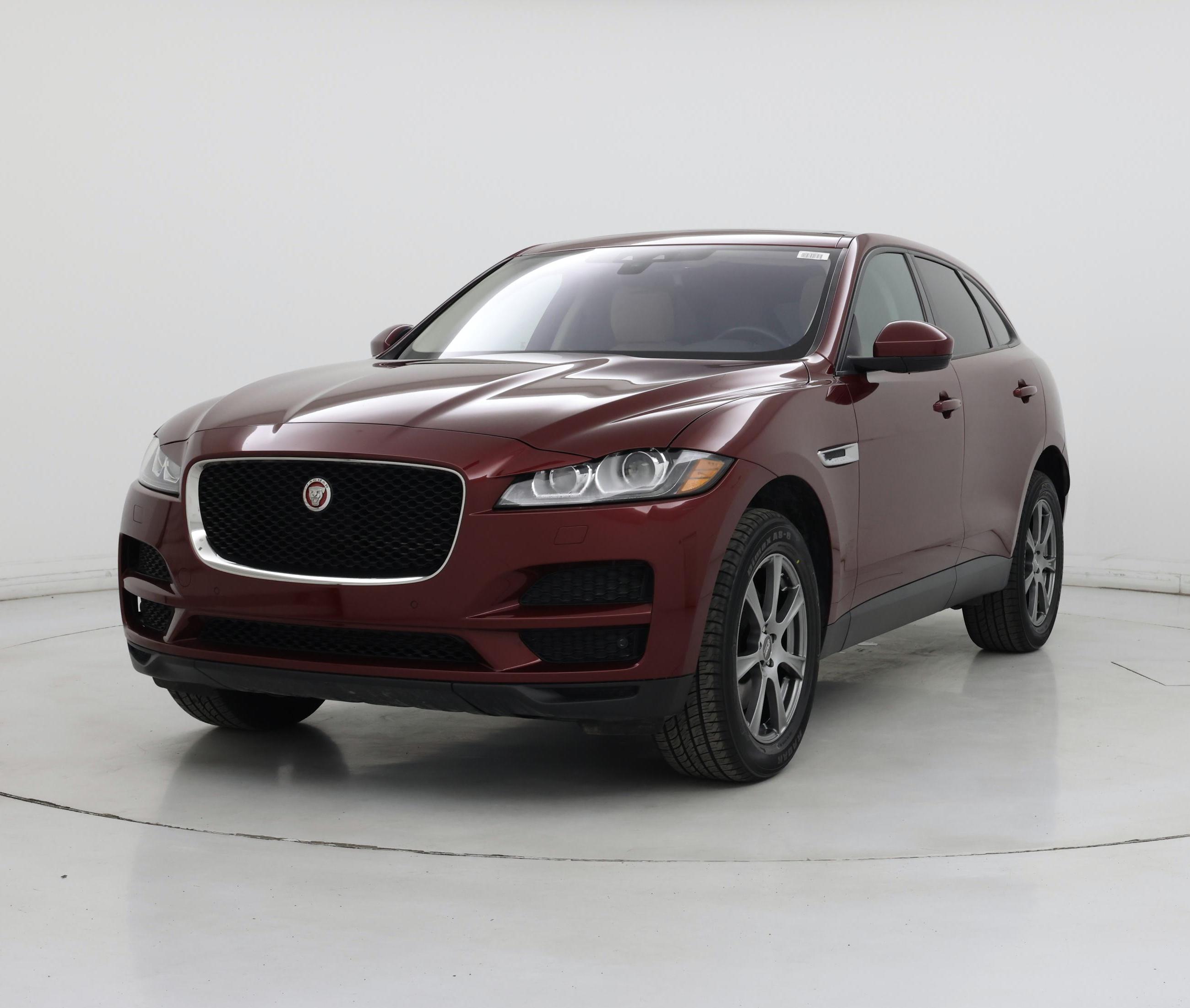 Thumbnail: 2017 Jaguar F-Pace - 4
