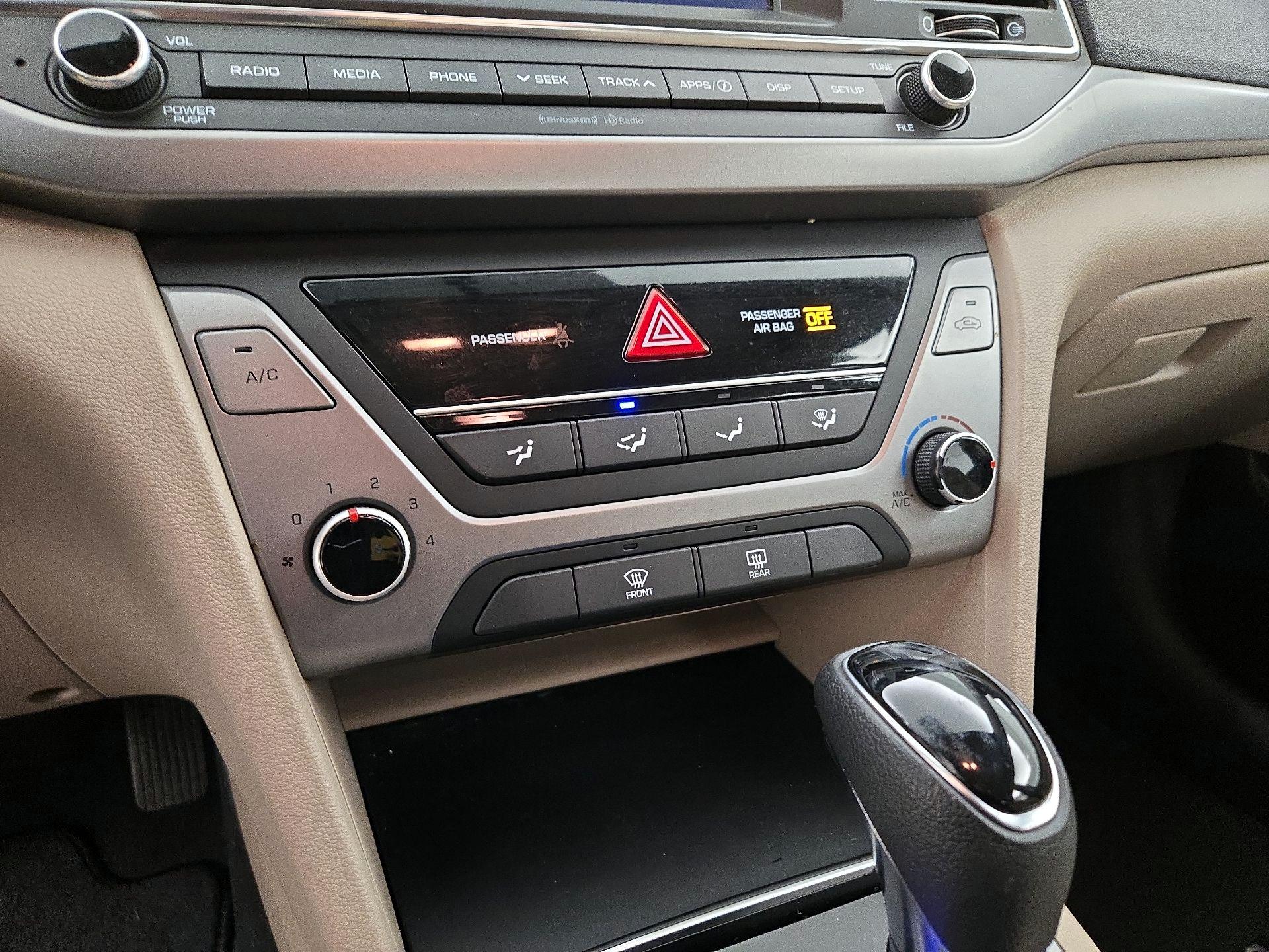 Thumbnail: 2018 Hyundai Elantra - 16