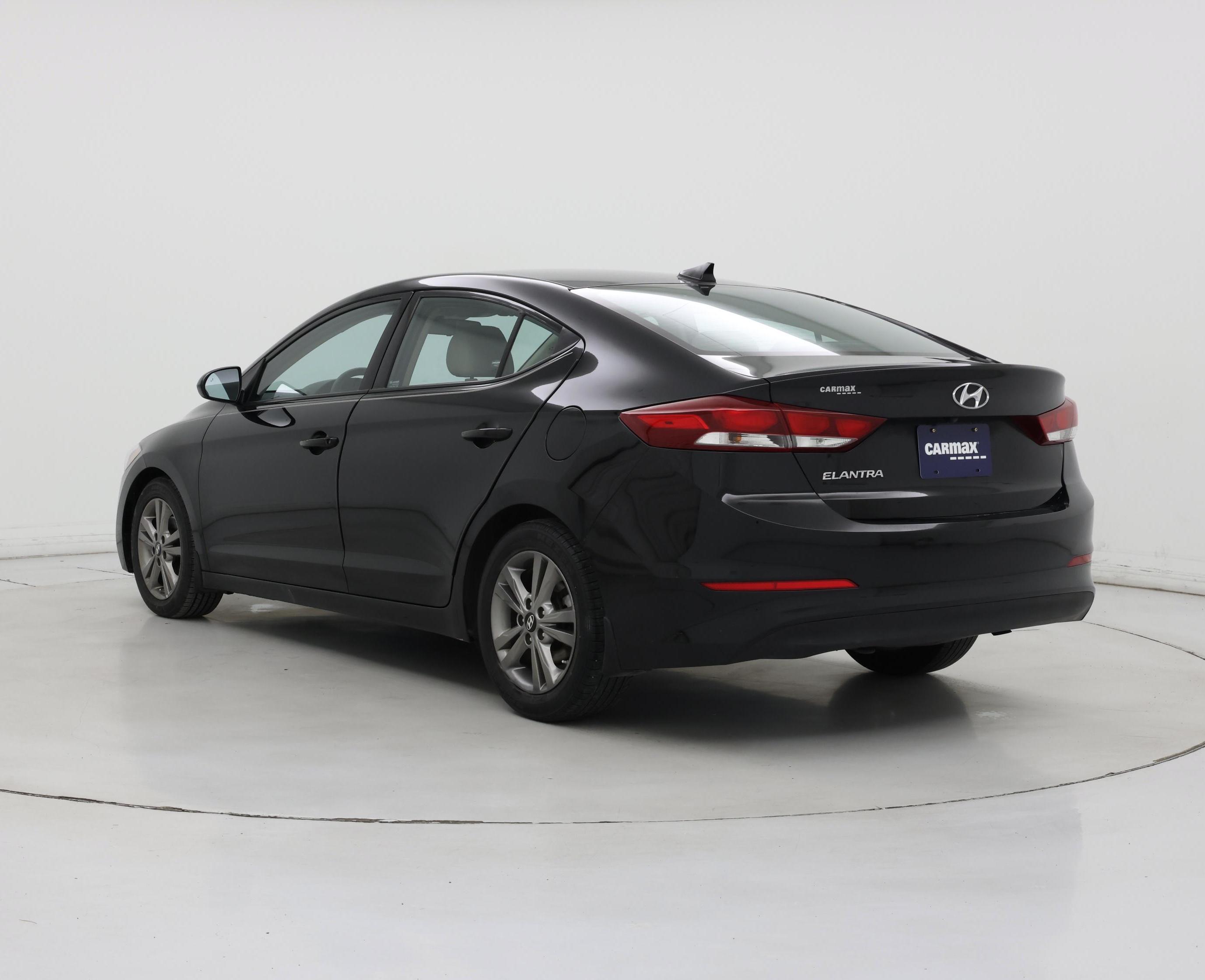 Thumbnail: 2018 Hyundai Elantra - 2