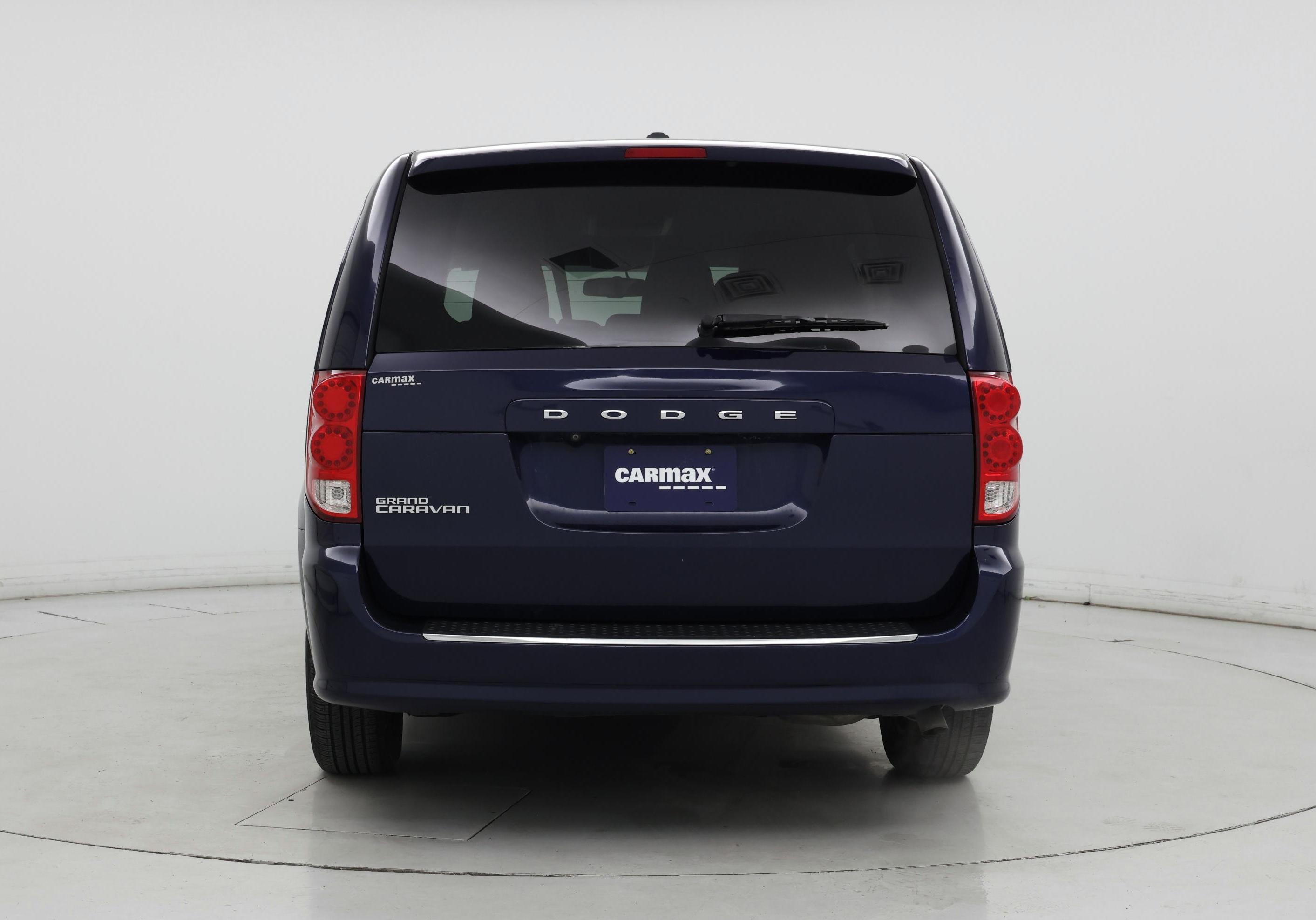 Thumbnail: 2017 Dodge Grand Caravan - 6