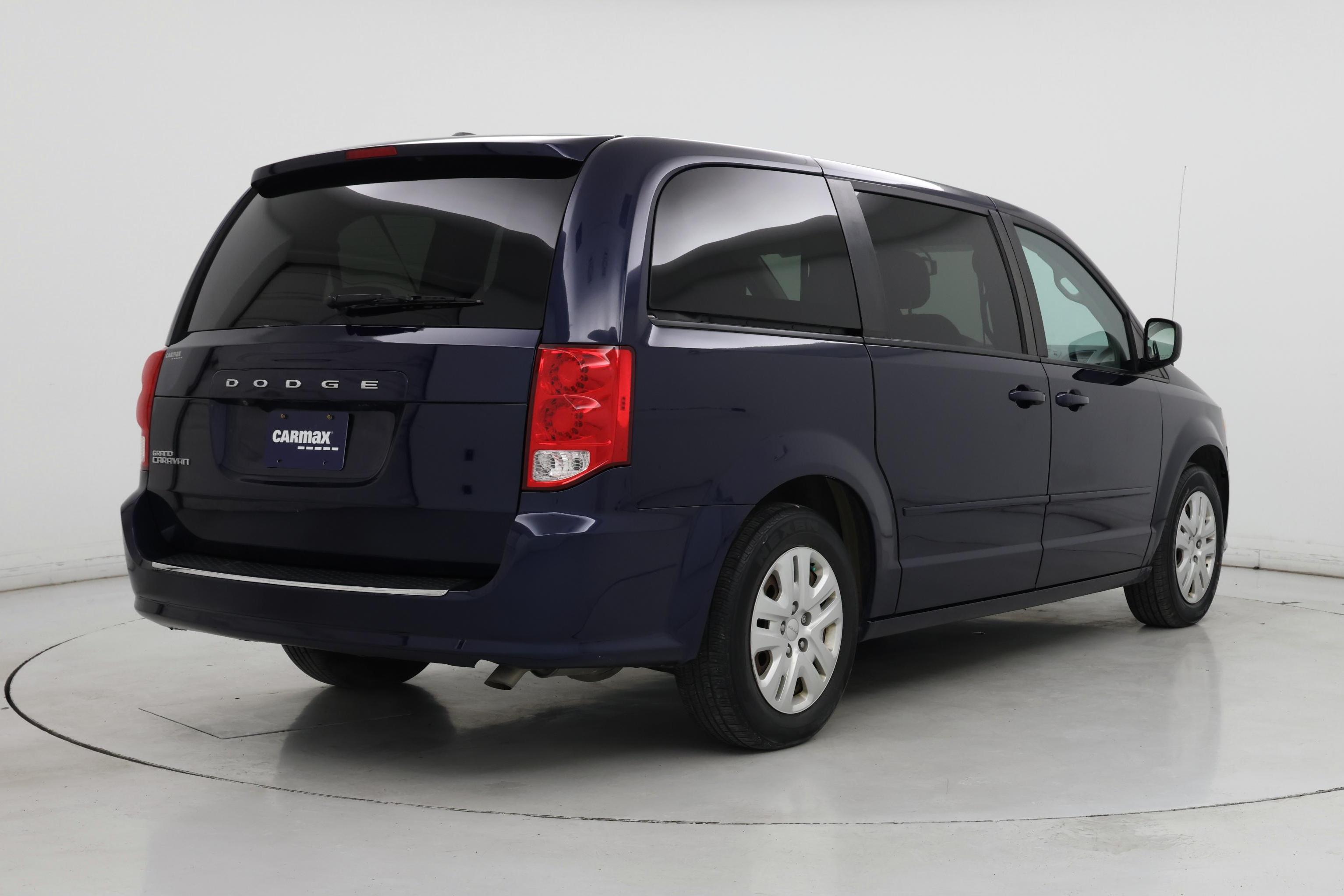 Thumbnail: 2017 Dodge Grand Caravan - 8