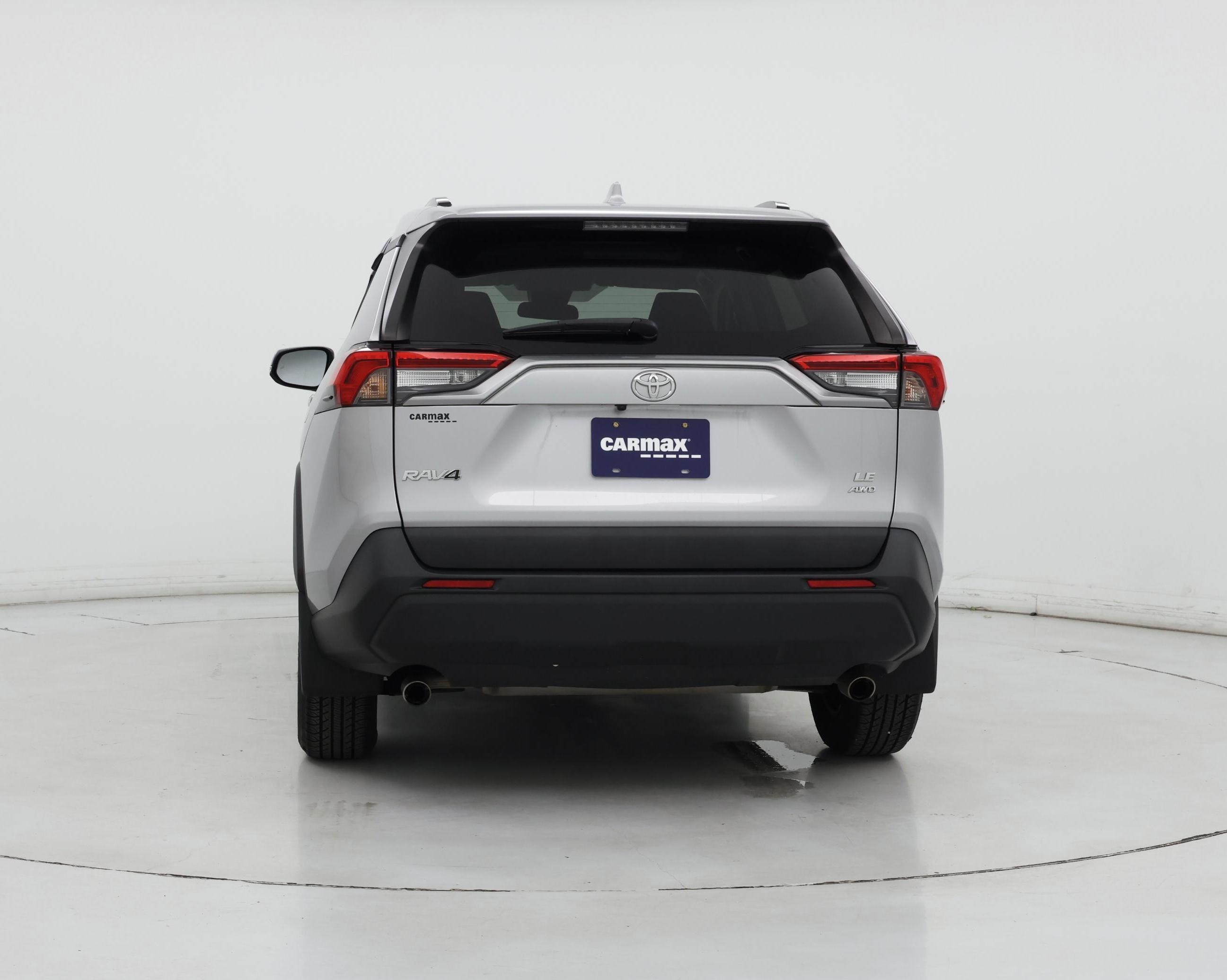 Thumbnail: 2021 Toyota RAV4 - 6