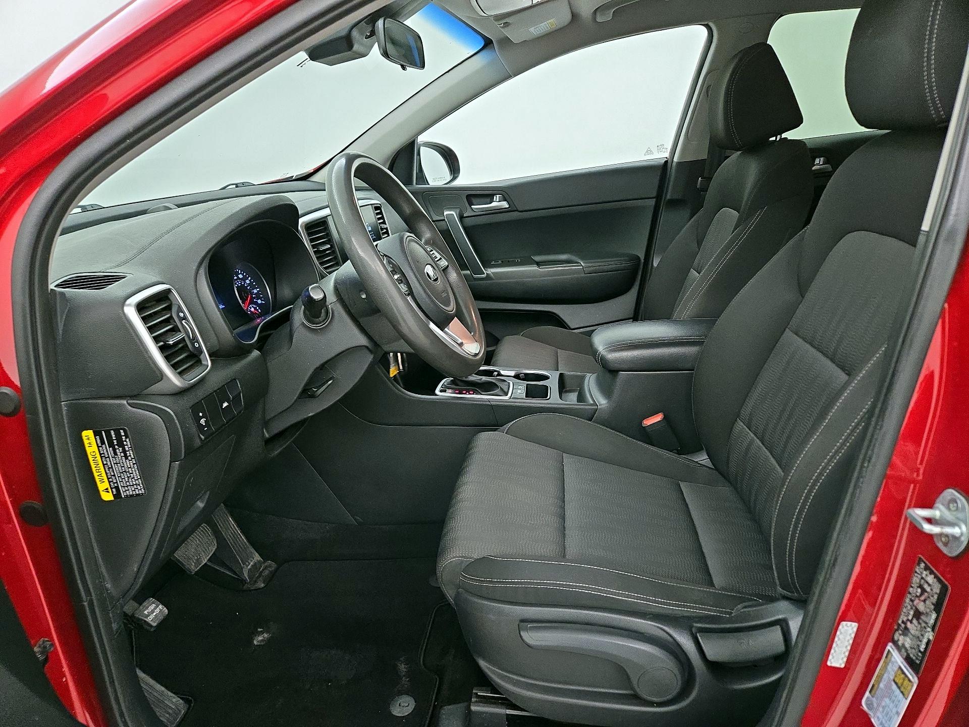 Thumbnail: 2020 Kia Sportage - 11