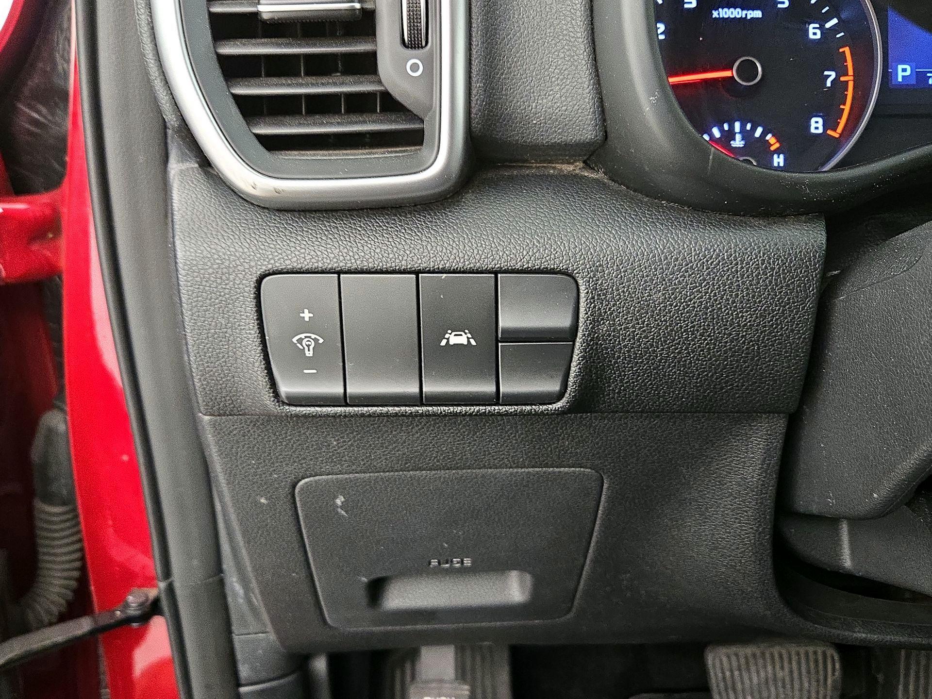 Thumbnail: 2020 Kia Sportage - 13