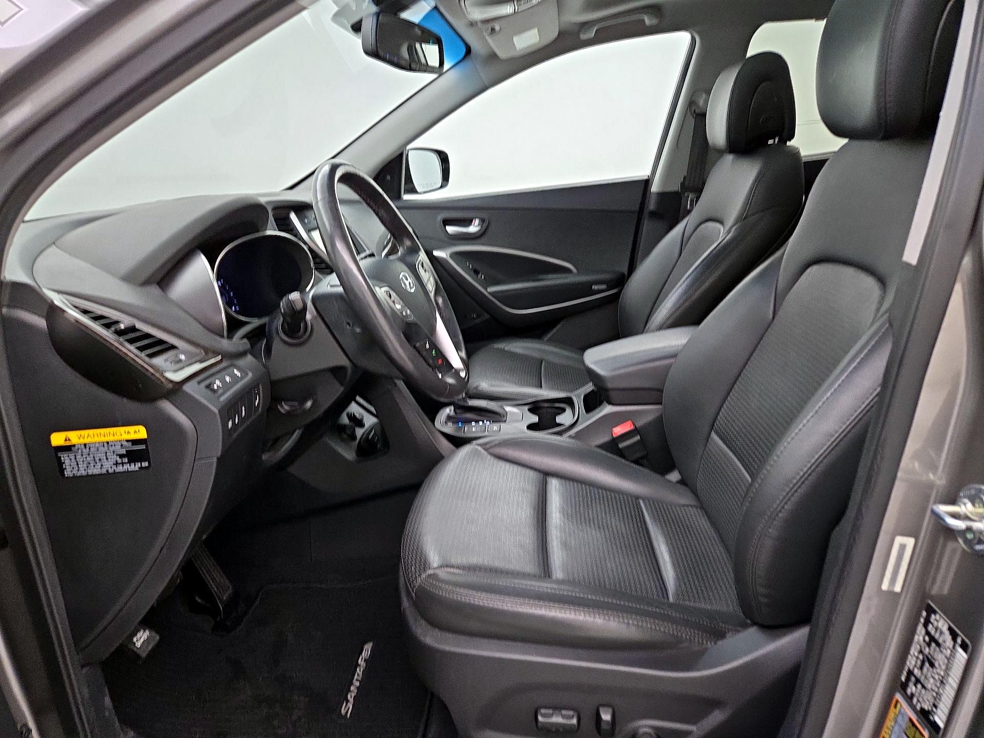 Thumbnail: 2015 Hyundai Santa Fe - 11