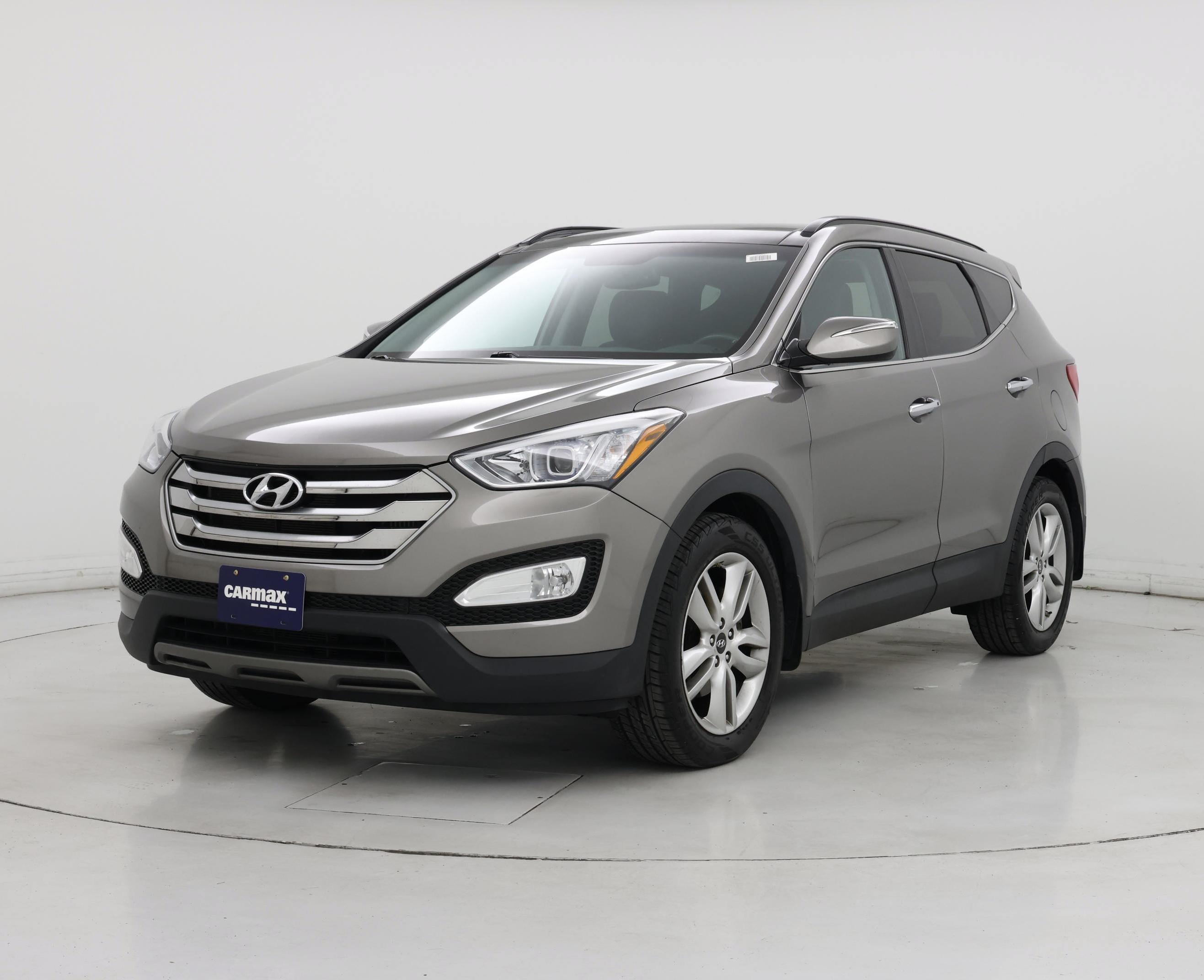Thumbnail: 2015 Hyundai Santa Fe - 4