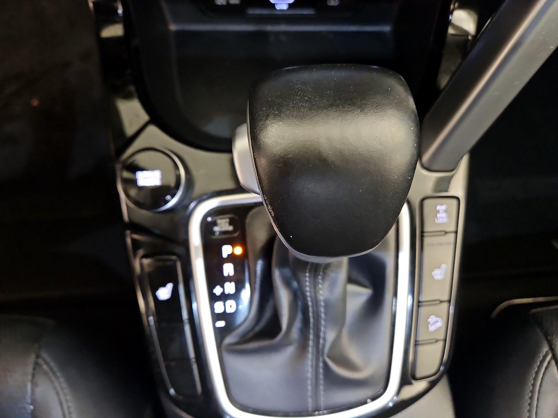 Thumbnail: 2021 Kia Seltos - 17