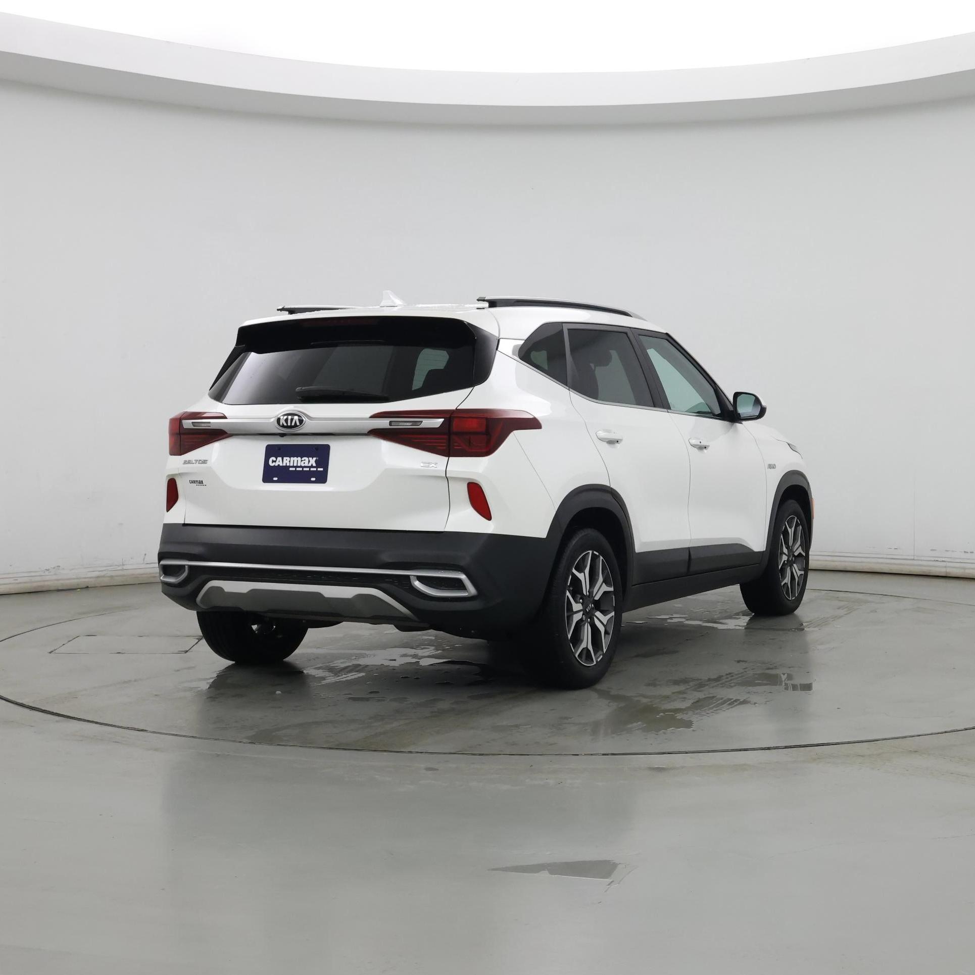 Thumbnail: 2021 Kia Seltos - 8