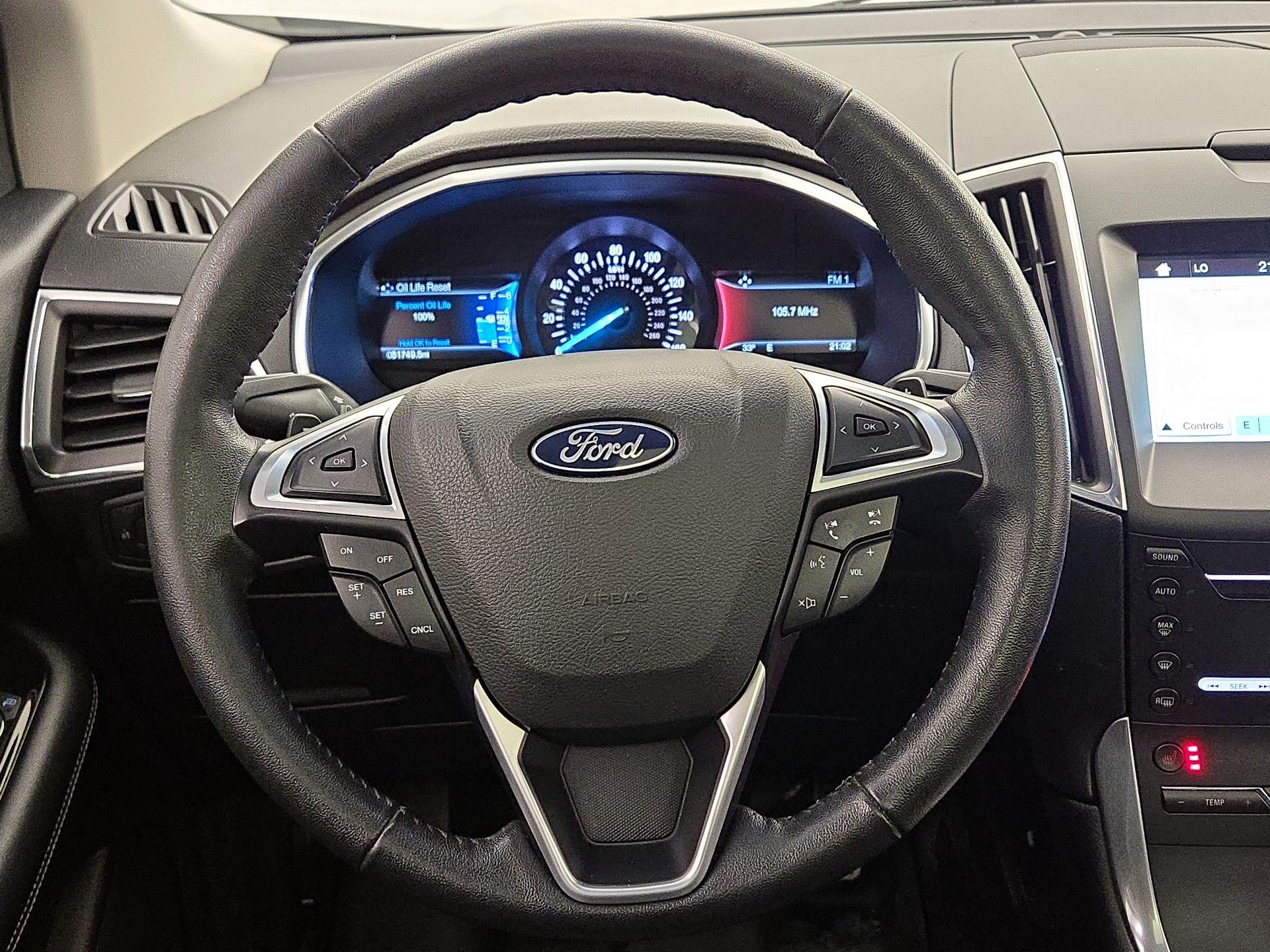 Thumbnail: 2018 Ford Edge - 10